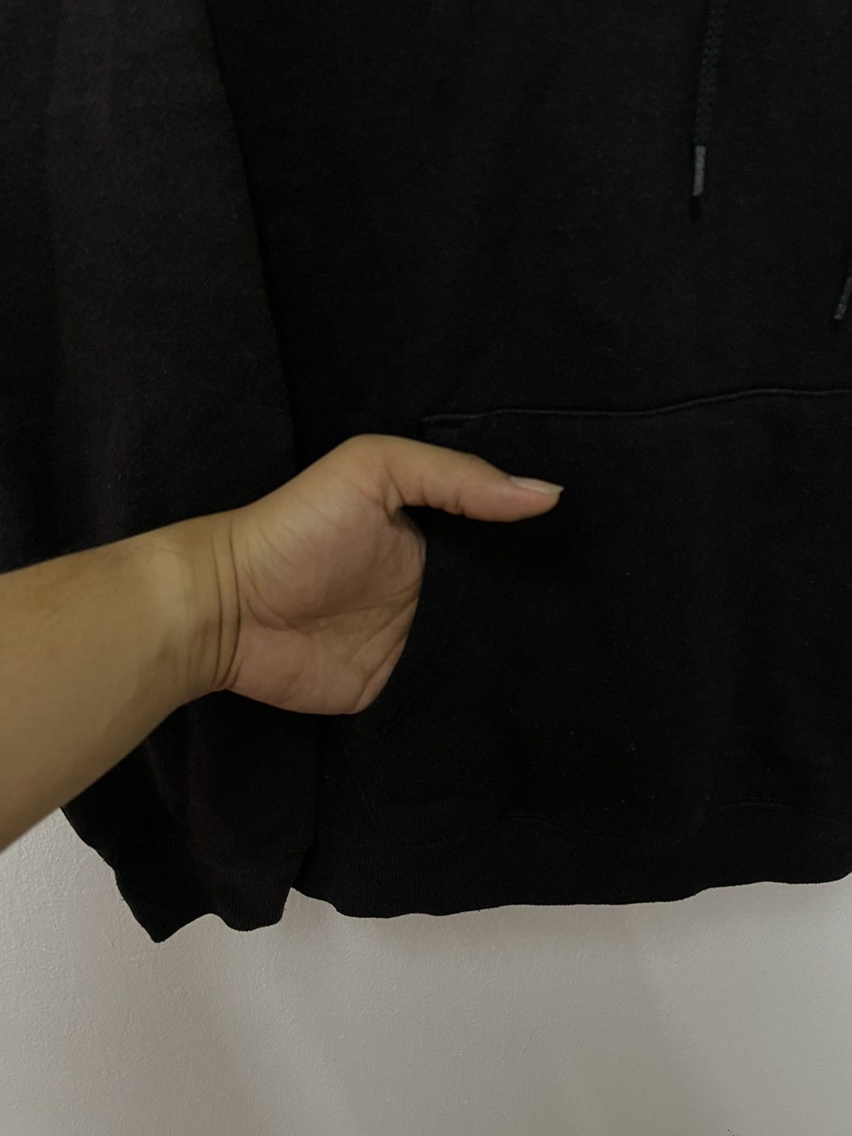 Japanese Brand × Santa Cruz Skateboards × Vintage Y2K Santa Cruz Screaming Hand Logo Hoodie Size US M / EU 48-50 / 2 - 5 Thumbnail
