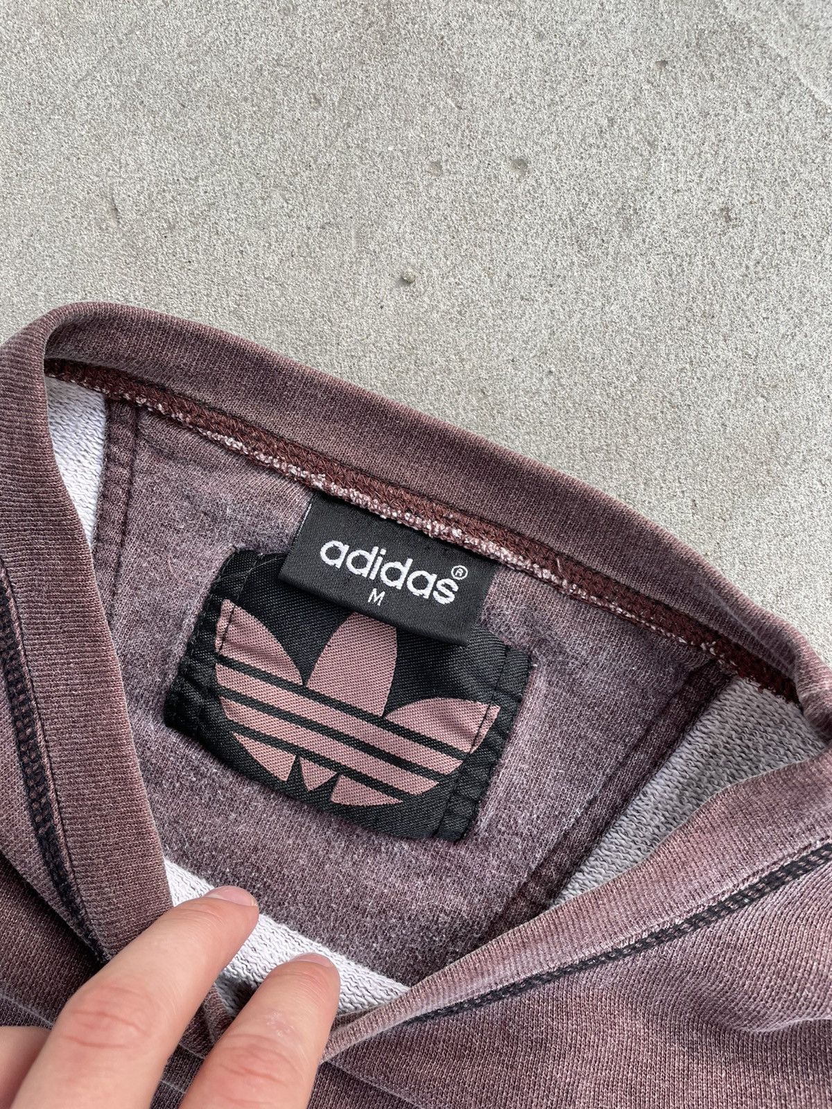 Adidas 80s Vintage Adidas Brown Faded Sweatshirt Size US M / EU 48-50 / 2 - 13 Thumbnail