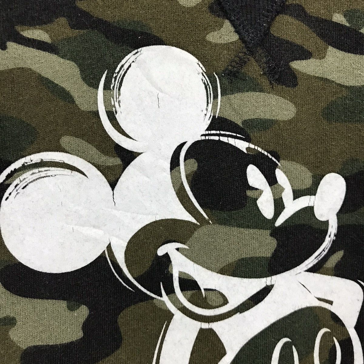 Mickey Mouse Vintage Camo Mickey Mouse Sweatshirt Disney Camouflage Size US M / EU 48-50 / 2 - 4 Thumbnail
