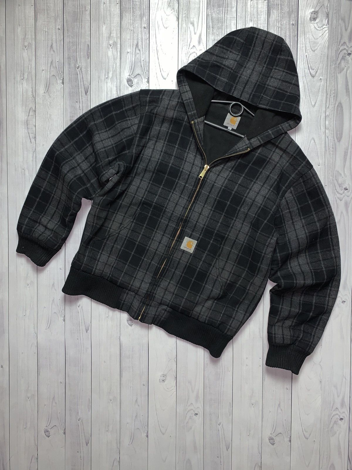 Vintage Carhartt Wip Fleece jacket plaid logo bomber size L