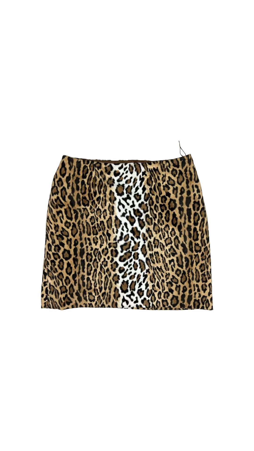 Moschino × Vintage Vintage Moschino Leopard Print Skirt Size 28" / US 6 / IT 42 - 1 Thumbnail
