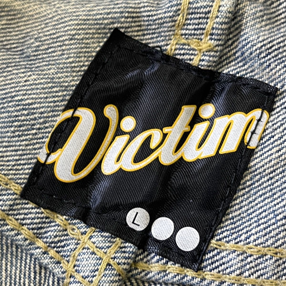 Fashion Victim Vintage Fashion Victim Denim Japan Ripped Leg Size US 34 / EU 50 - 3 Thumbnail