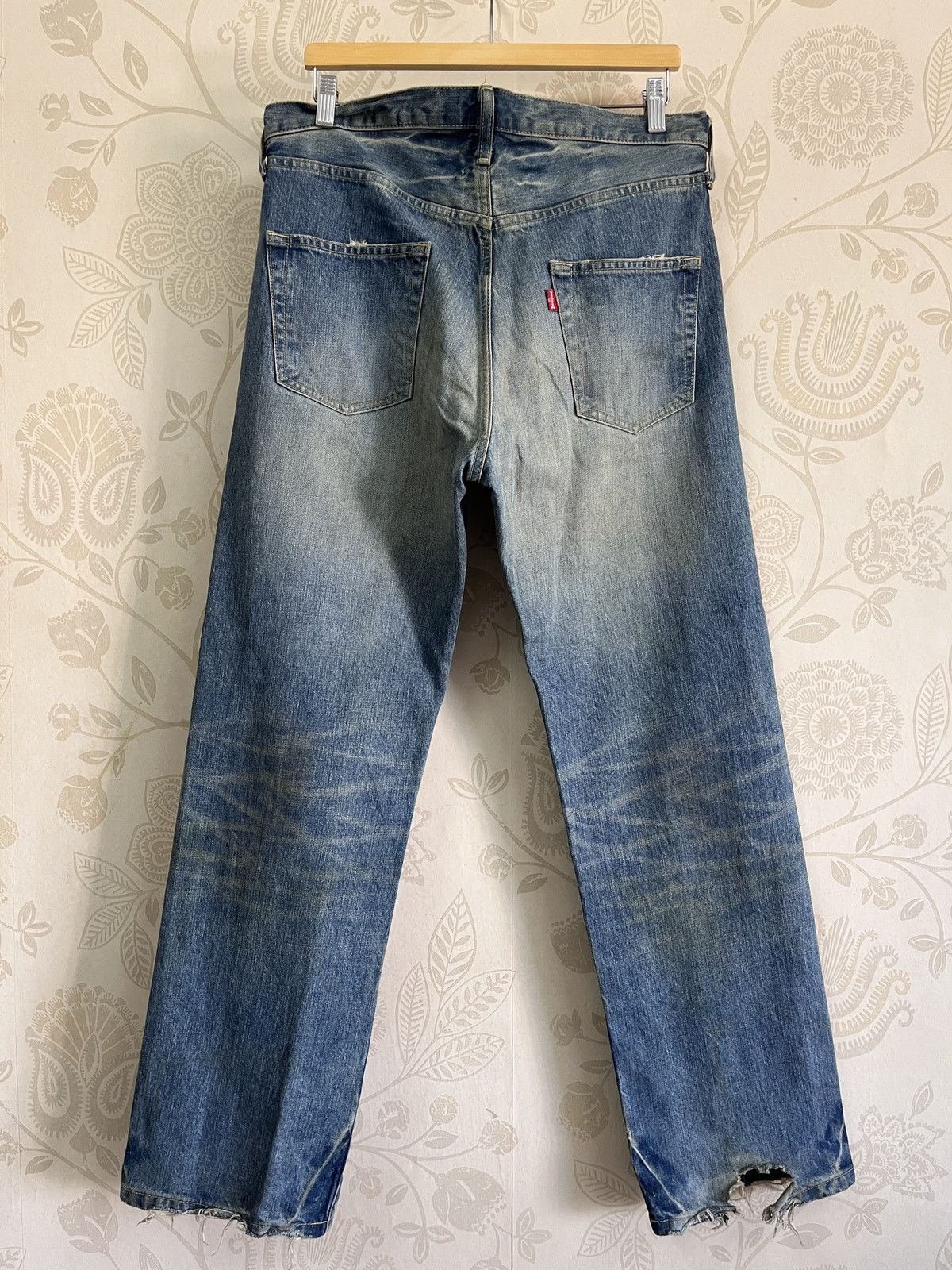 Fashion Victim Vintage Fashion Victim Denim Japan Ripped Leg Size US 34 / EU 50 - 25 Thumbnail