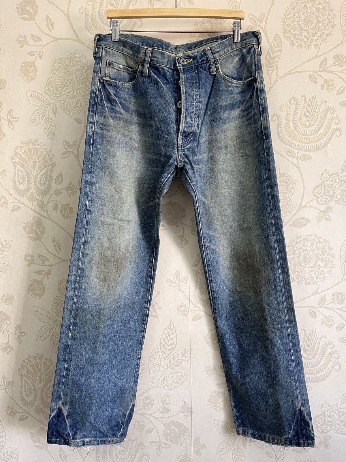 Fashion Victim Vintage Fashion Victim Denim Japan Ripped Leg Size US 34 / EU 50 - 24 Thumbnail