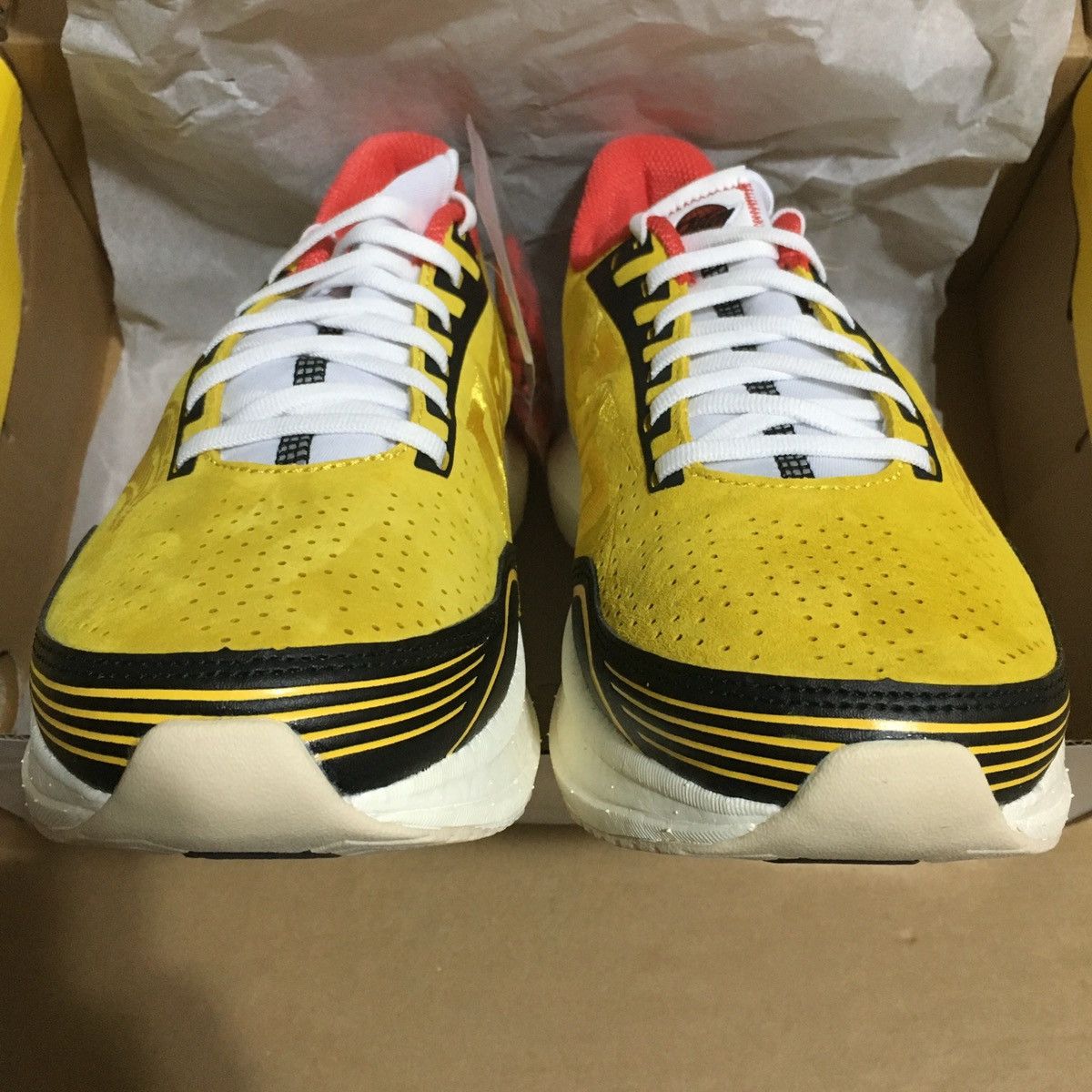 Diet Starts Monday × Saucony DSM Endorphin Pro Runner Size US 9 / EU 42 - 15 Thumbnail