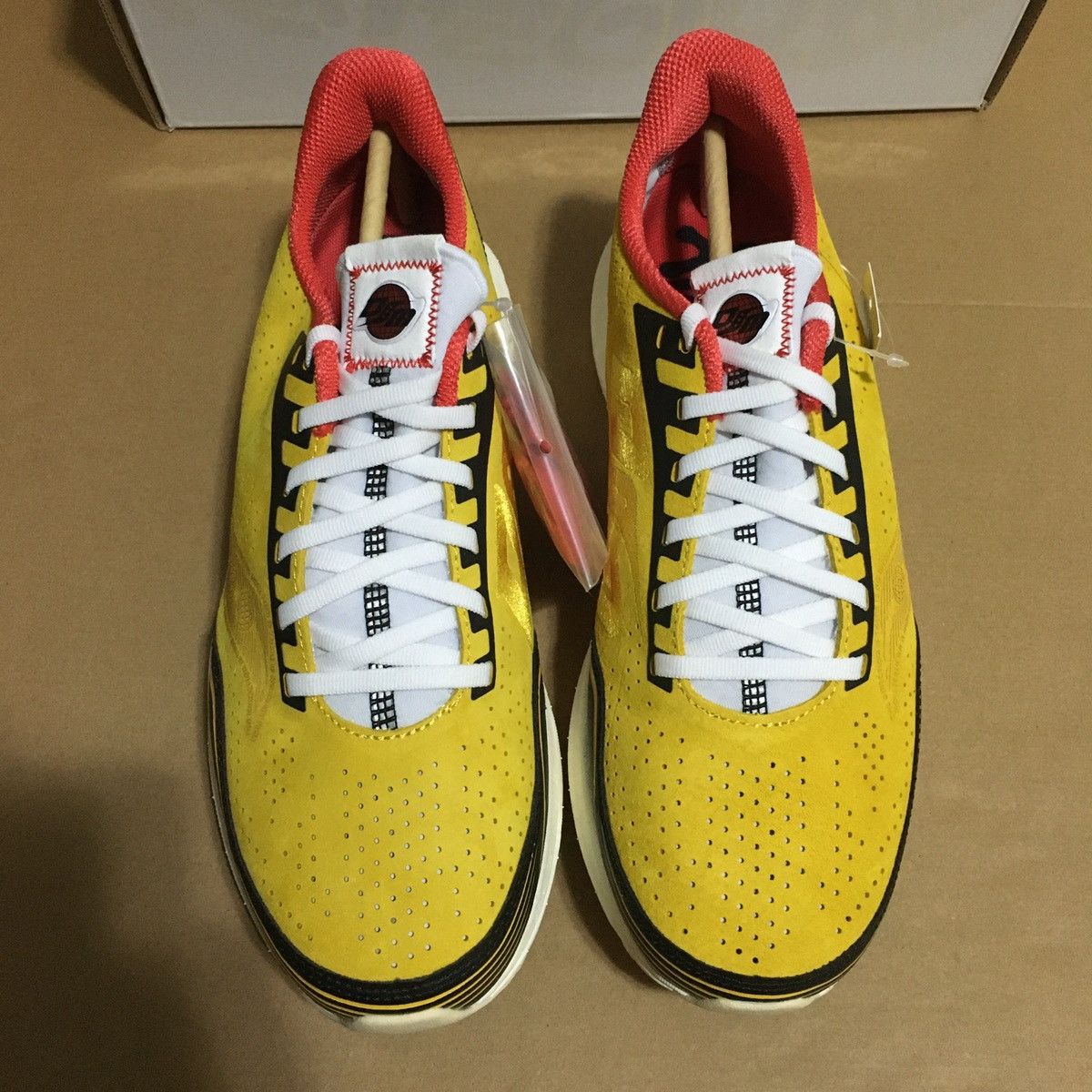 Diet Starts Monday × Saucony DSM Endorphin Pro Runner Size US 9 / EU 42 - 9 Thumbnail