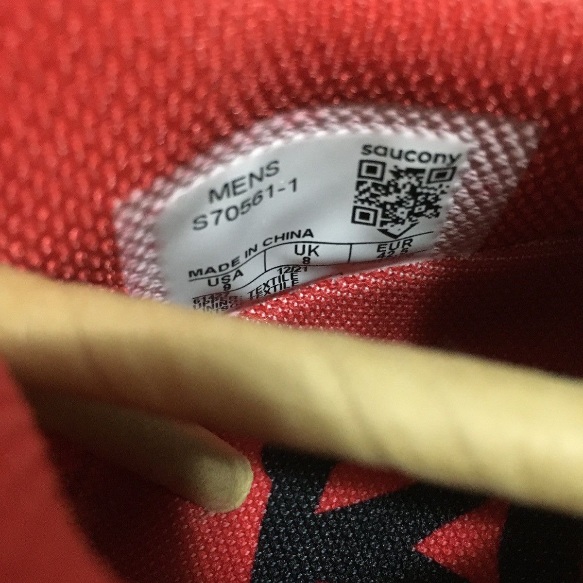 Diet Starts Monday × Saucony DSM Endorphin Pro Runner Size US 9 / EU 42 - 14 Thumbnail