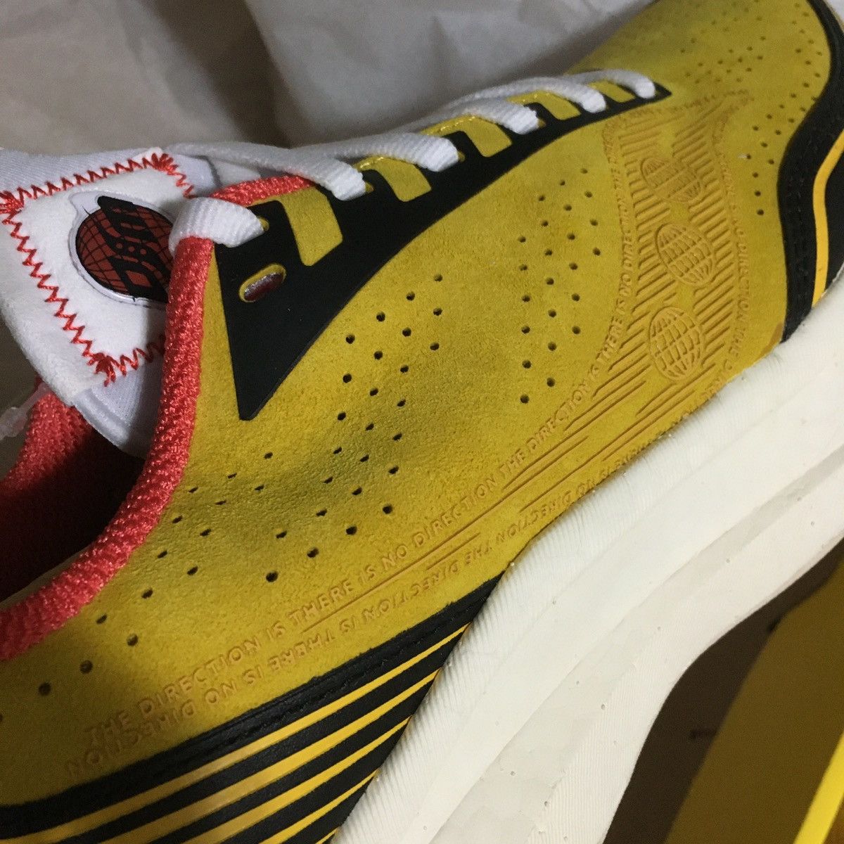 Diet Starts Monday × Saucony DSM Endorphin Pro Runner Size US 9 / EU 42 - 13 Thumbnail