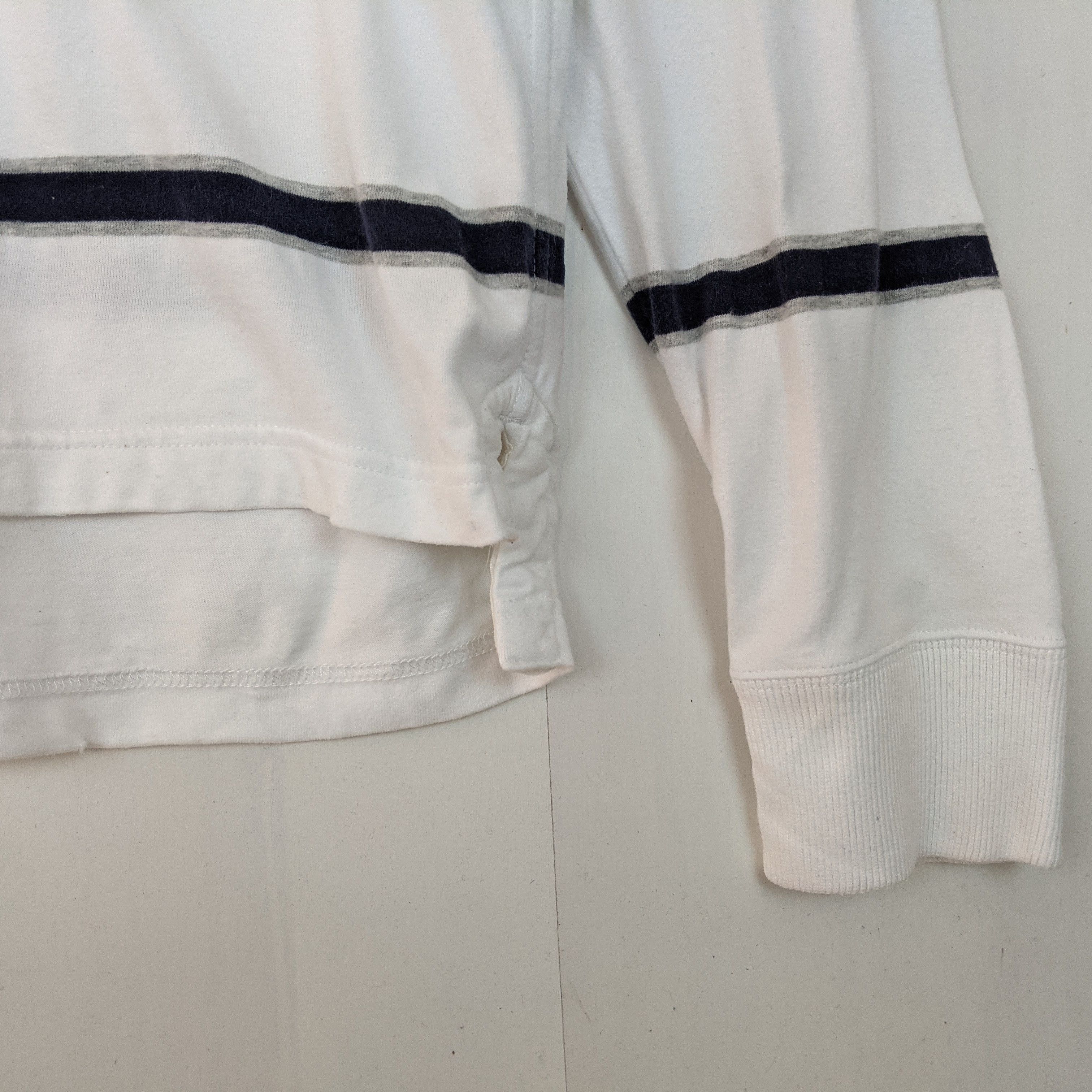 Abercrombie & Fitch ABERCROMBIE & FITCH White Striped Jumper Sweatshirt Size US XL / EU 56 / 4 - 6 Thumbnail