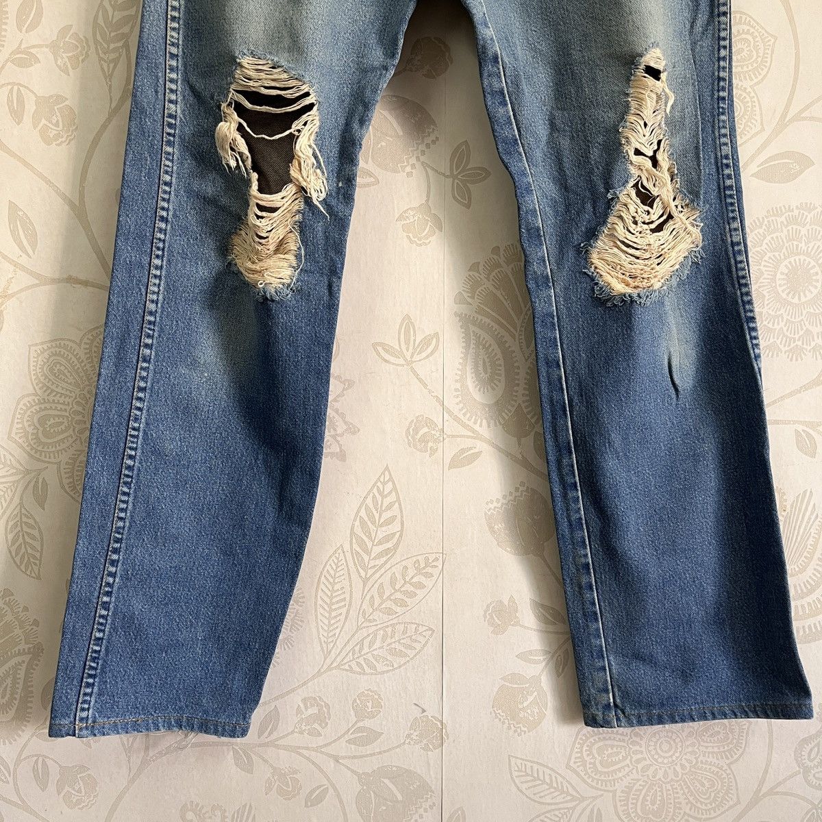 Vintage Vintage Rare Wrangler Army Camouflage Edition Distressed Size US 30 / EU 46 - 7 Thumbnail