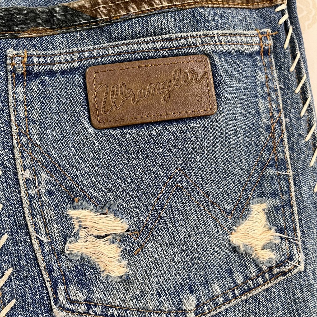 Vintage Vintage Rare Wrangler Army Camouflage Edition Distressed Size US 30 / EU 46 - 11 Thumbnail