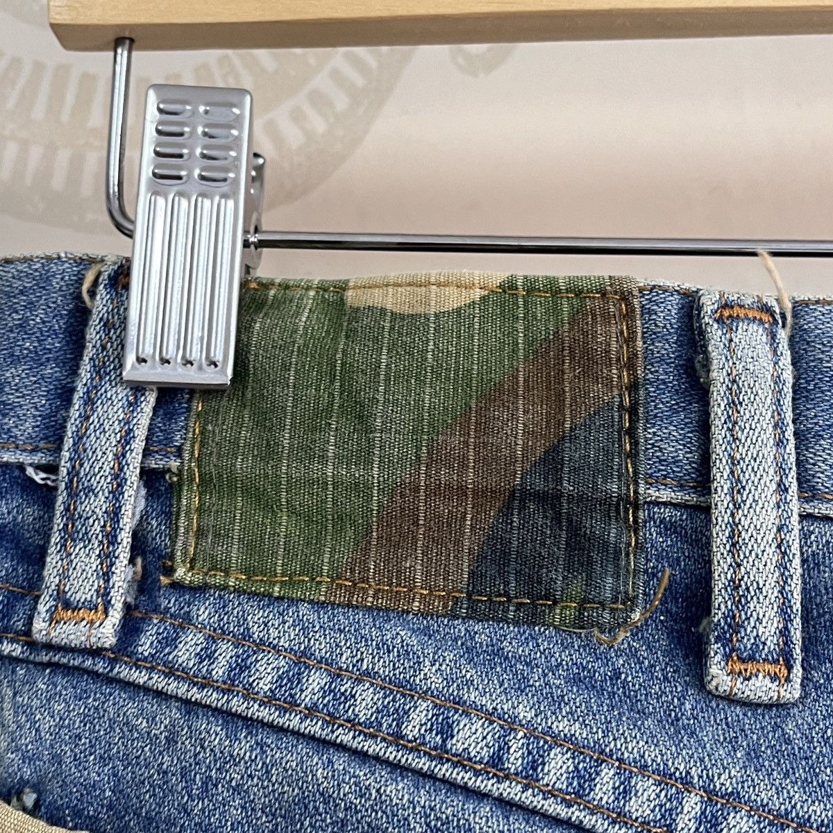 Vintage Vintage Rare Wrangler Army Camouflage Edition Distressed Size US 30 / EU 46 - 12 Thumbnail