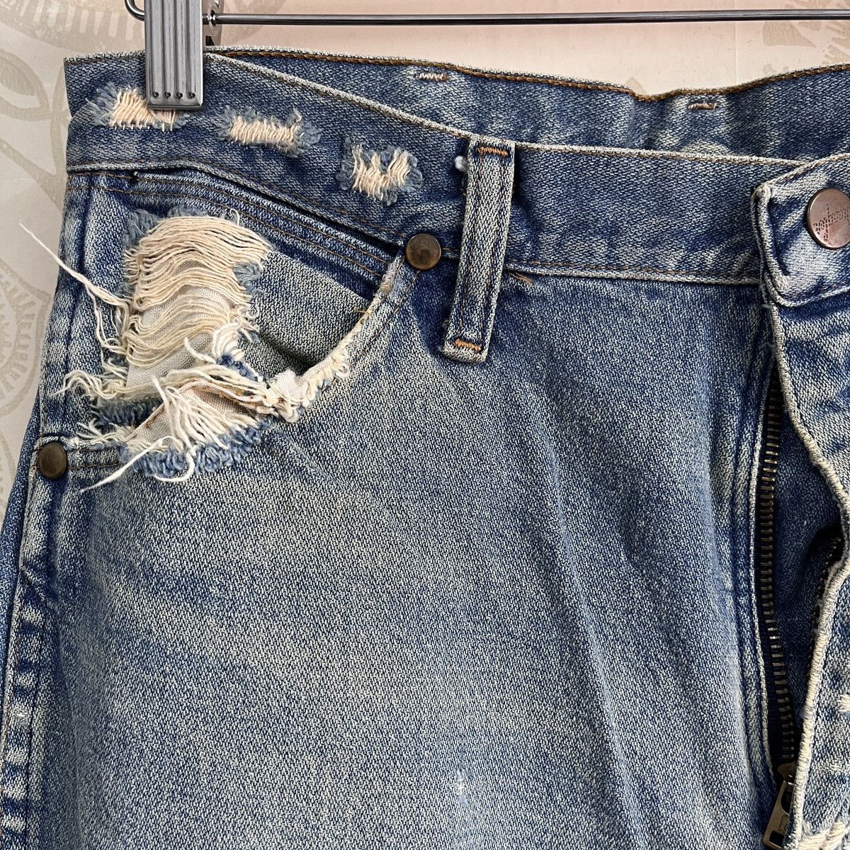 Vintage Vintage Rare Wrangler Army Camouflage Edition Distressed Size US 30 / EU 46 - 4 Thumbnail