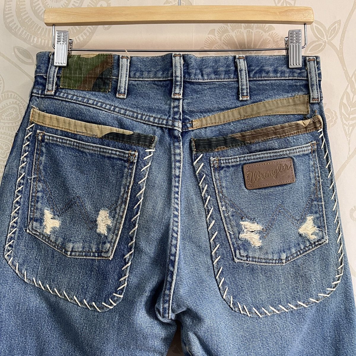 Vintage Vintage Rare Wrangler Army Camouflage Edition Distressed Size US 30 / EU 46 - 20 Thumbnail