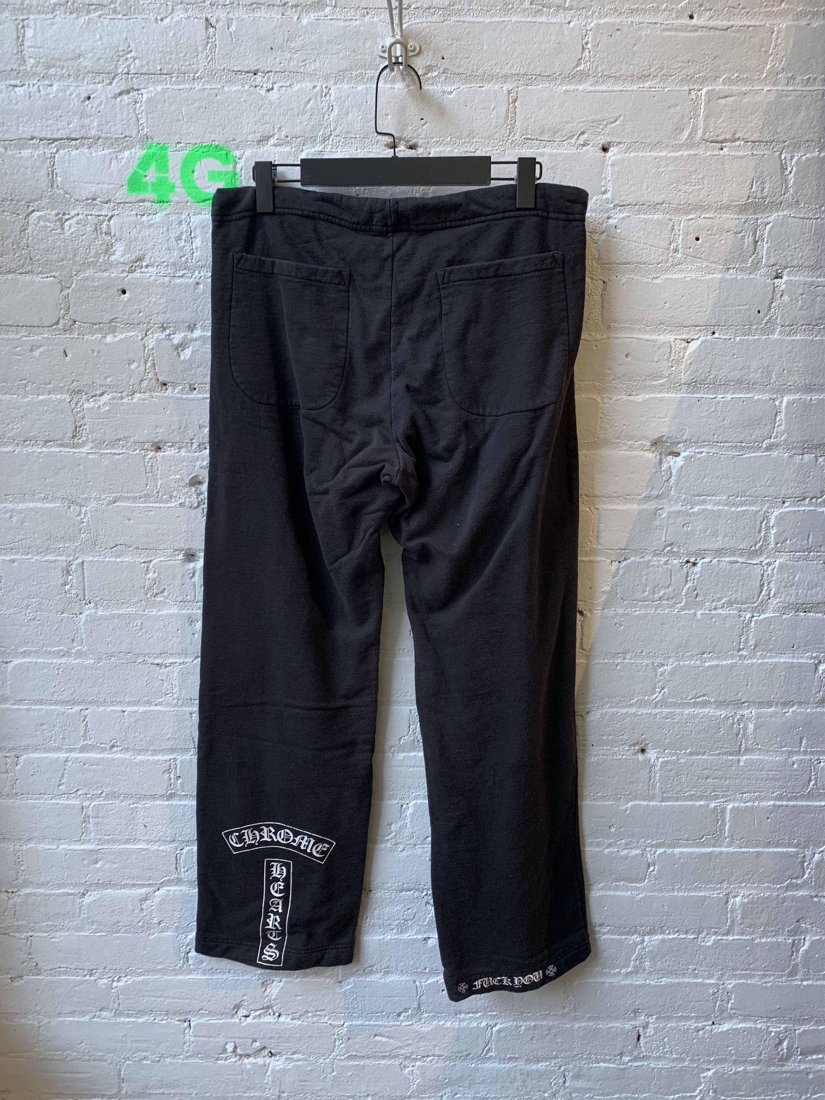 Chrome Hearts × Vintage Vintage x CHROME HEARTS CROSS SWEATS BAGGY Size US 34 / EU 50 - 2 Thumbnail