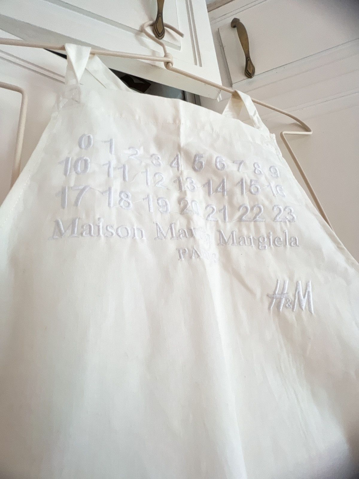 H&M × Maison Margiela 2012 Maison Martin Margiela x H&M Apron Size ONE SIZE - 3 Thumbnail