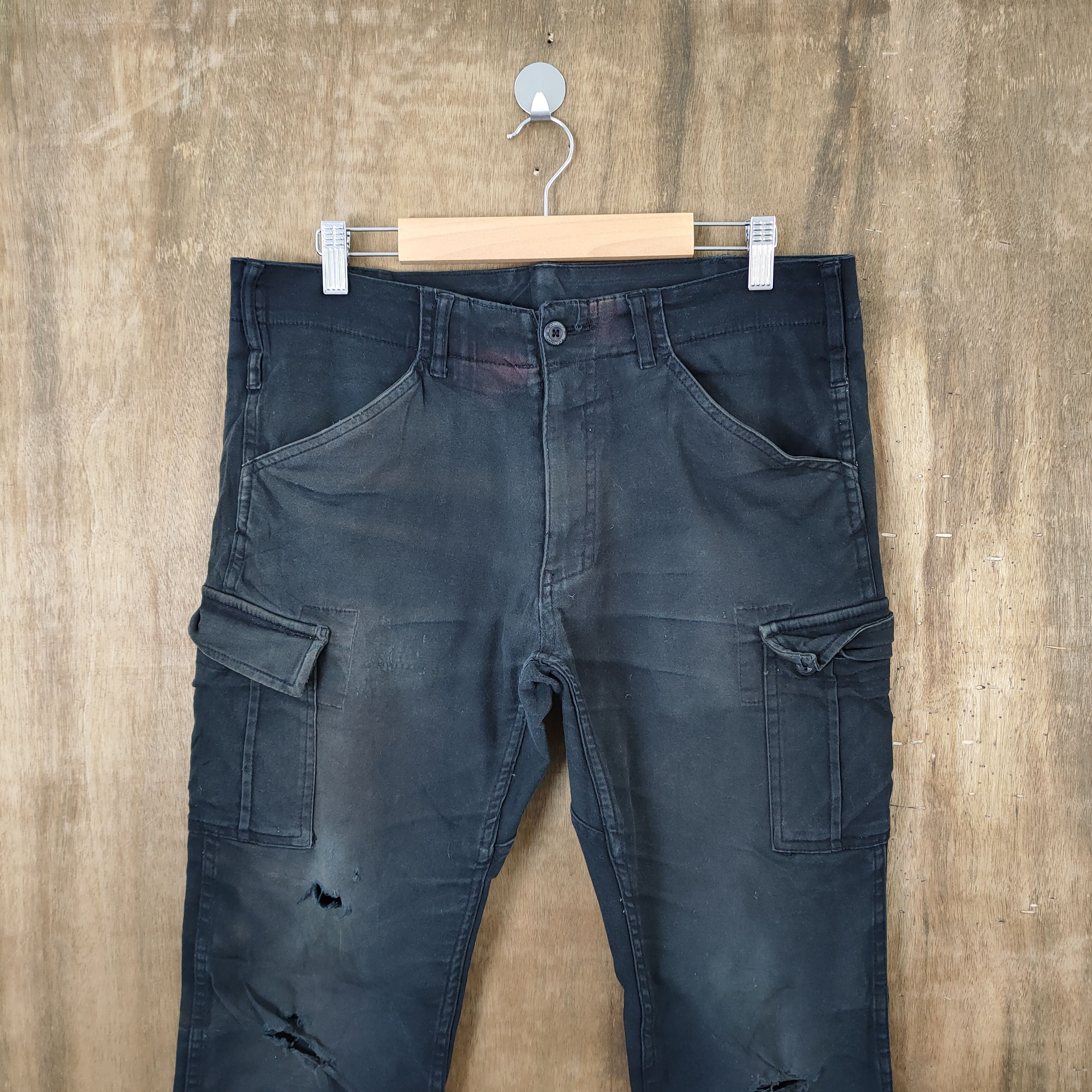 Japanese Brand VINTAGE JAPANESE BRAND FADED DISTRESSED CARGO PANTS Size US 31 - 4 Thumbnail
