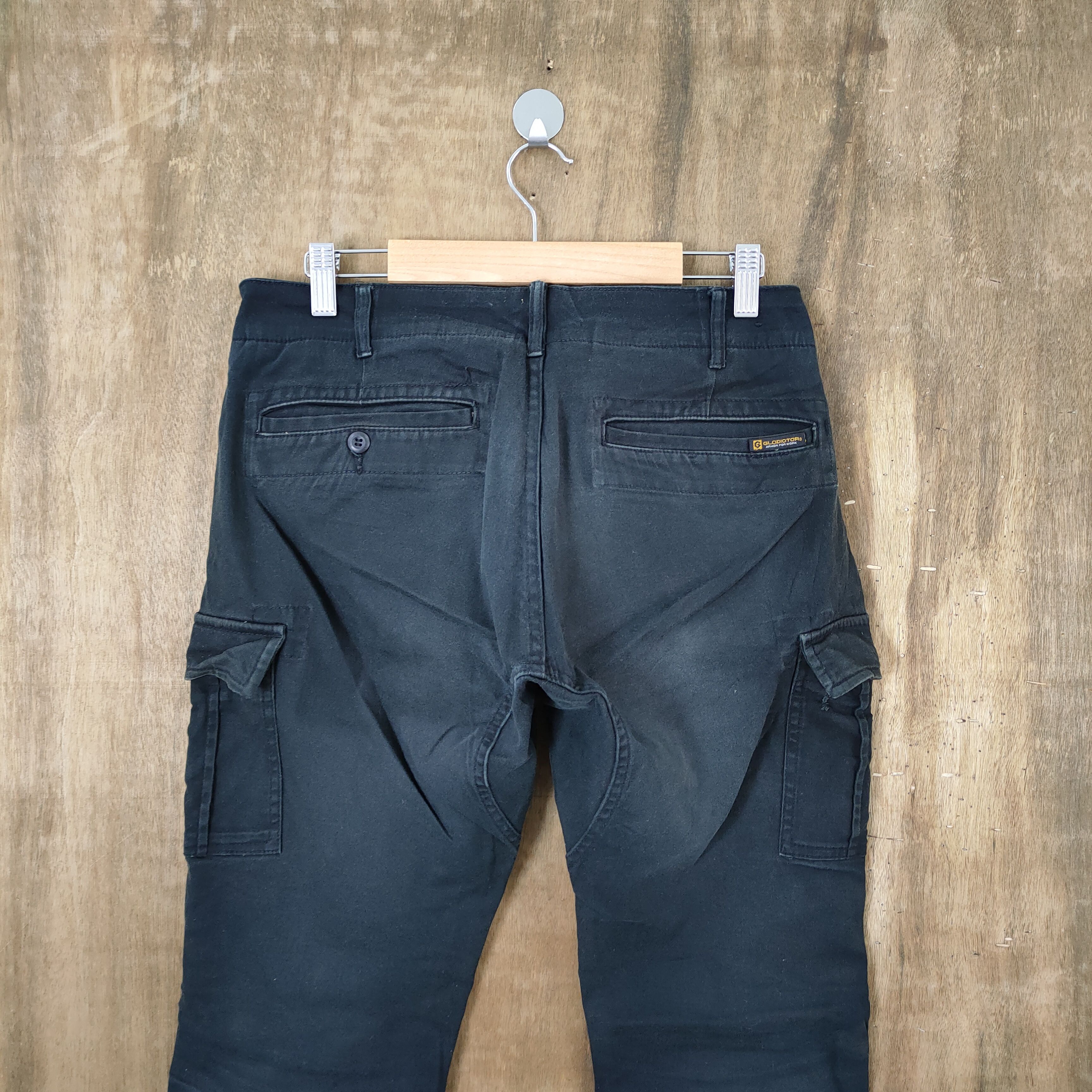Japanese Brand VINTAGE JAPANESE BRAND FADED DISTRESSED CARGO PANTS Size US 31 - 11 Thumbnail