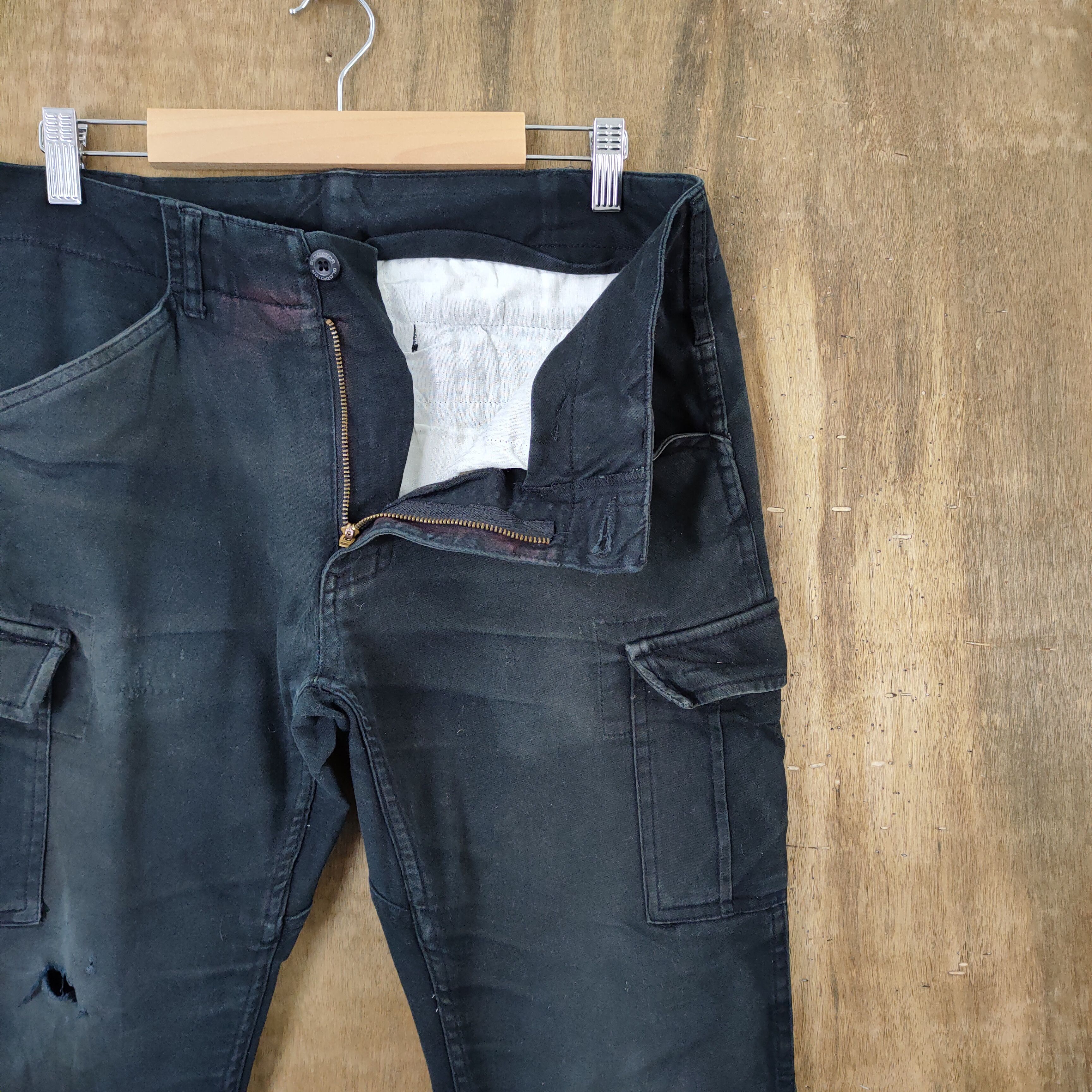Japanese Brand VINTAGE JAPANESE BRAND FADED DISTRESSED CARGO PANTS Size US 31 - 6 Thumbnail
