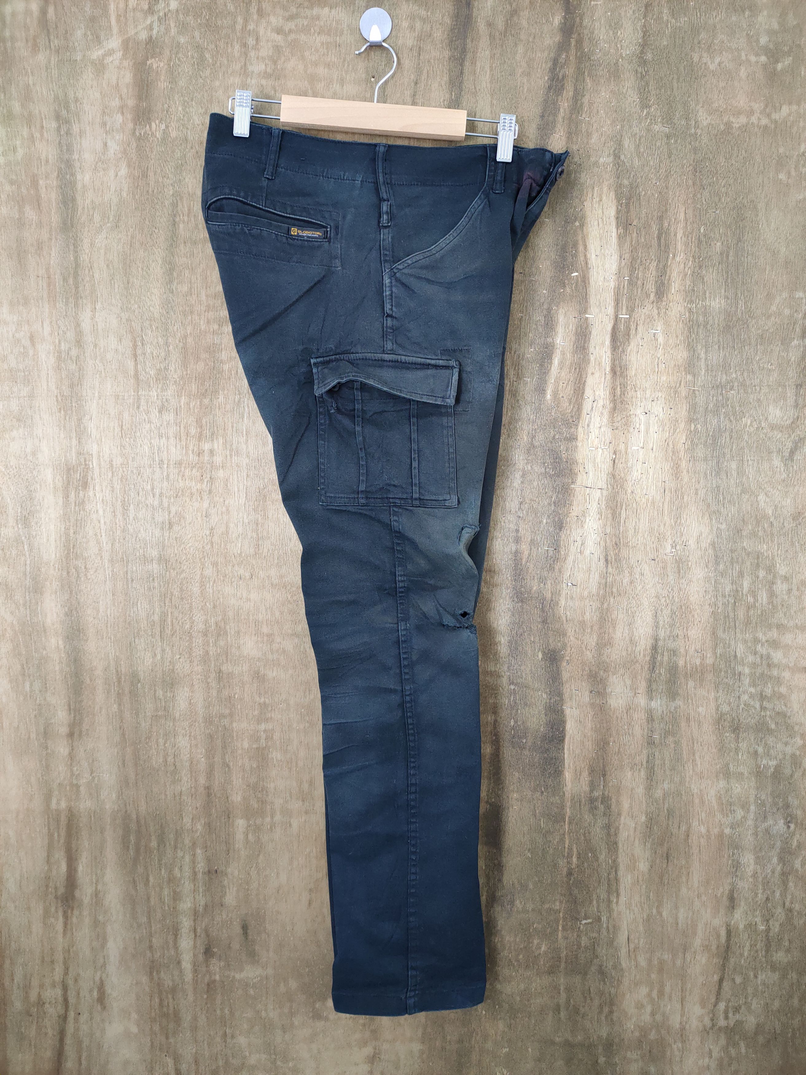 Japanese Brand VINTAGE JAPANESE BRAND FADED DISTRESSED CARGO PANTS Size US 31 - 3 Thumbnail