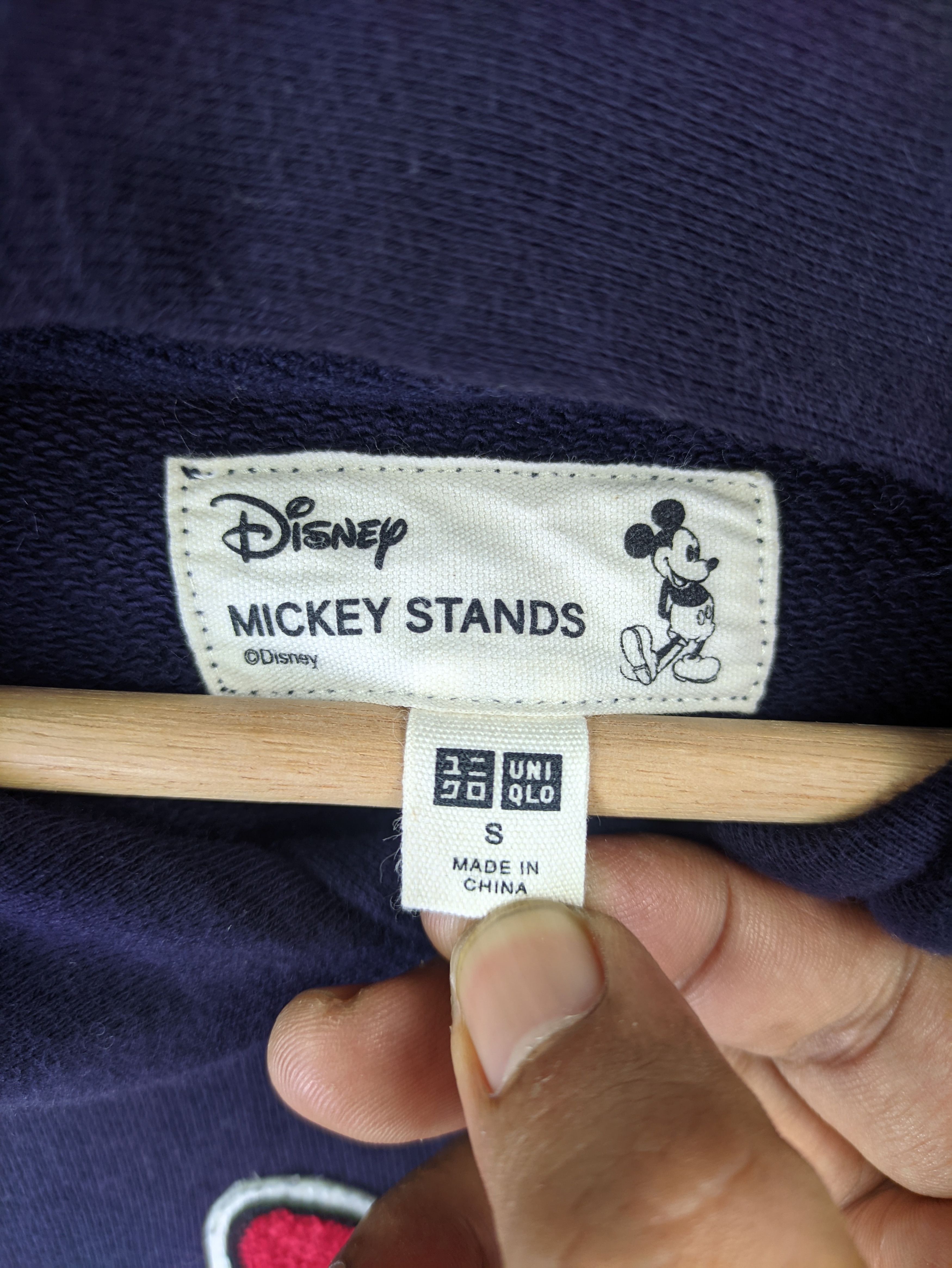 Disney × Japanese Brand × Uniqlo Steals🔥Uniqlo Hoodie Disney Mickey Stands Size S / US 4 / IT 40 - 3 Thumbnail
