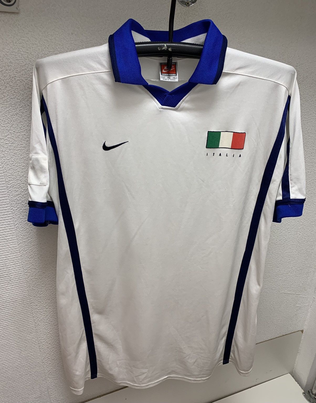 Nike Nike vintage Italia soccer jersey Xl sz 1995-1997 Size US XL / EU 56 / 4 - 1 Thumbnail