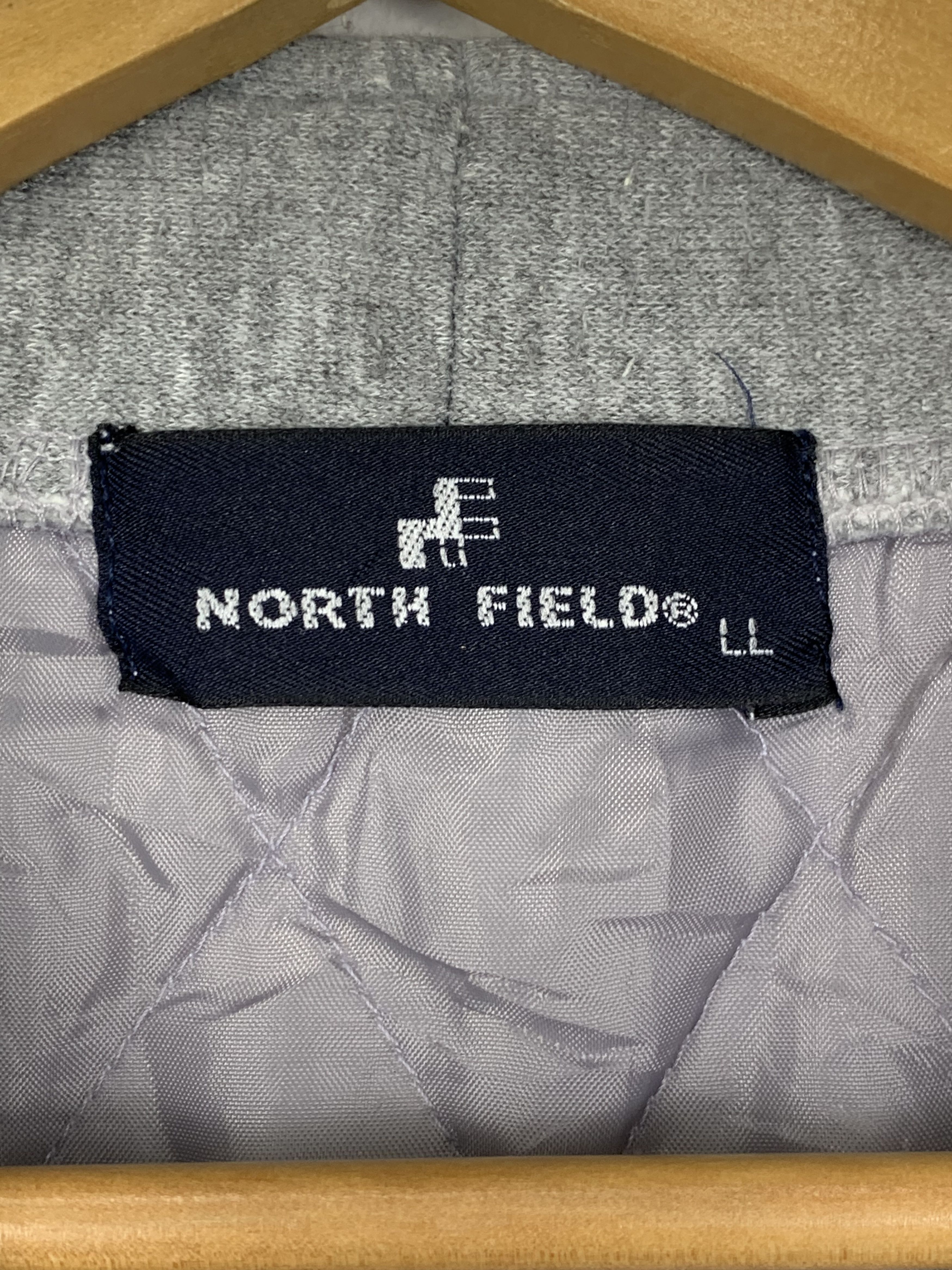 Vintage Vintage NORTH FIELD Quilted Lining Navajo Native Aztec Vests Size US M / EU 48-50 / 2 - 8 Thumbnail