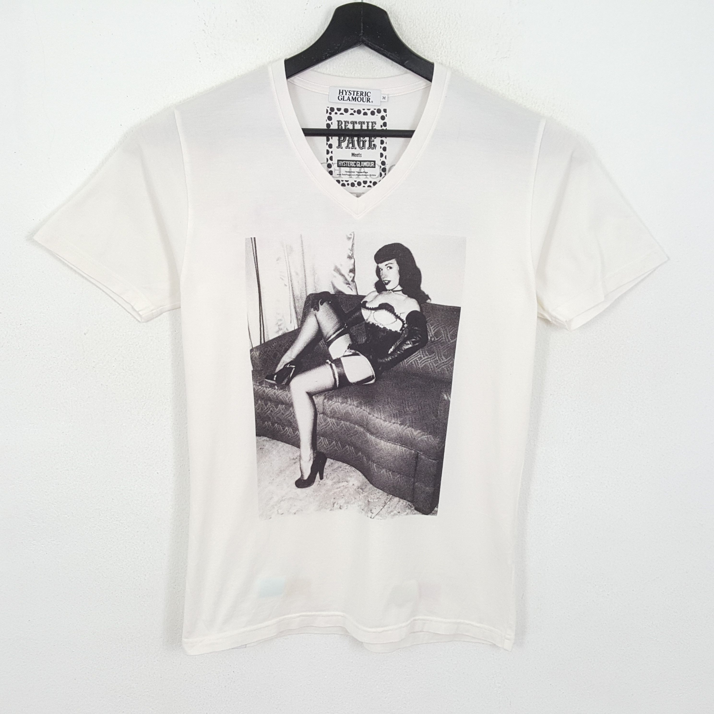 Hysteric Glamour × Japanese Brand × Vintage HYSTERIC GLAMOUR Japanese Brand Streetwear Custom Tshirt Size US S / EU 44-46 / 1 - 3 Thumbnail