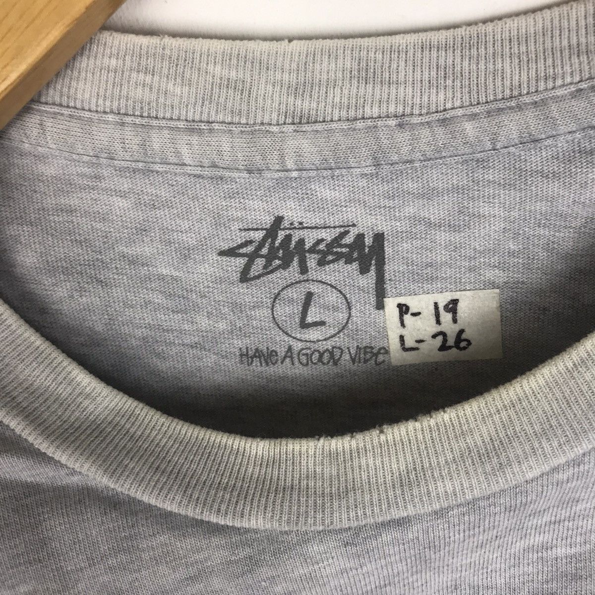 Stussy Rare Stussy Rip Off Gucci Nice Design T Shirt Size US M / EU 48-50 / 2 - 7 Thumbnail