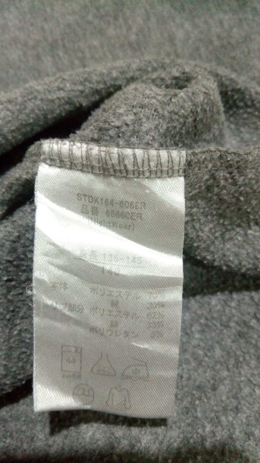 Vintage Vintage OUTDOOR Swetshirt Big Logo size 140 ( size XS ) Size US XS / EU 42 / 0 - 7 Thumbnail