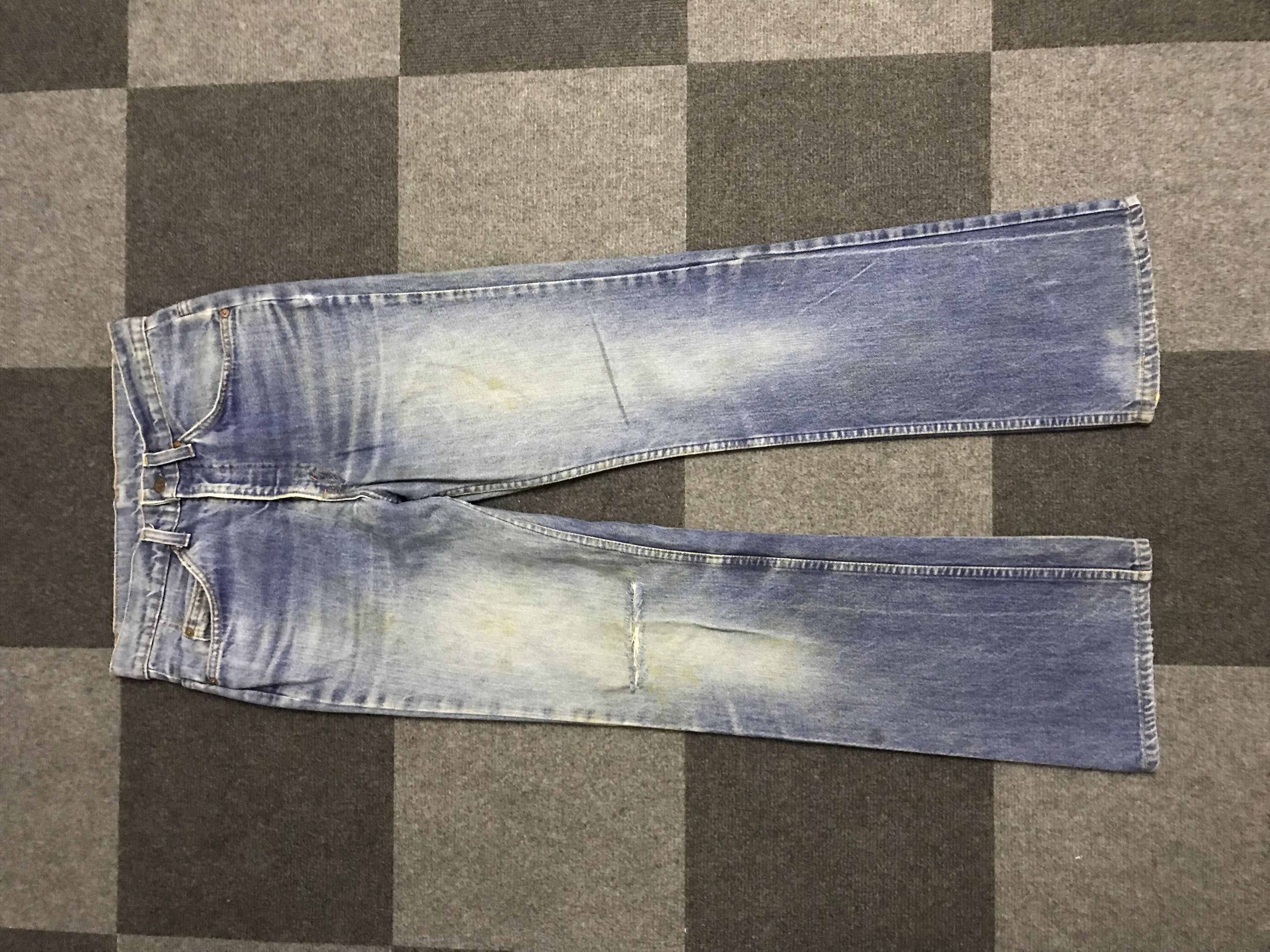 image of Vlev99 - Vintage 70's Levis 517 Orange Tab Distressed Jeans in Medium Wash, Women's (Size 30)