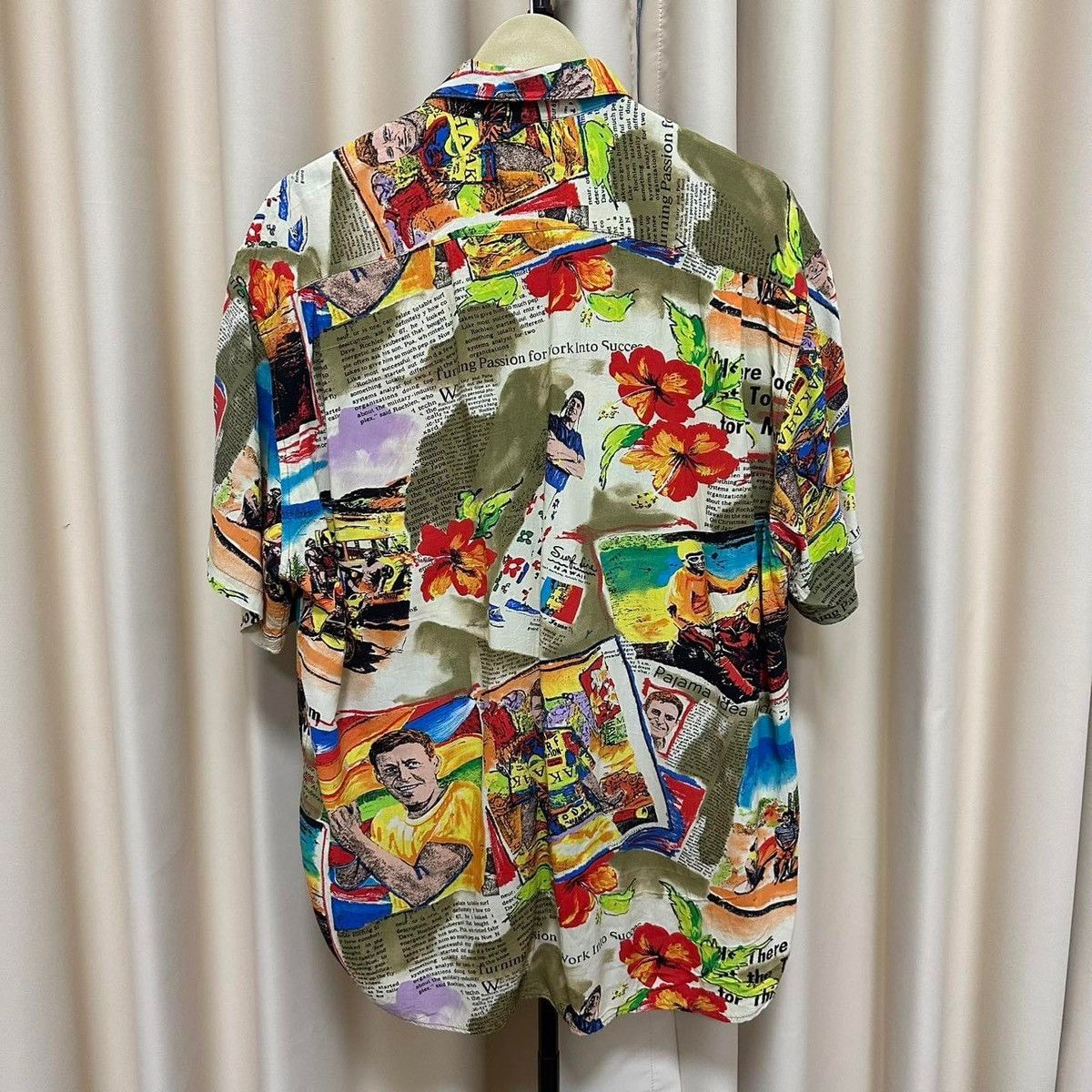 Vintage Jams World Hawaiian popular shirt