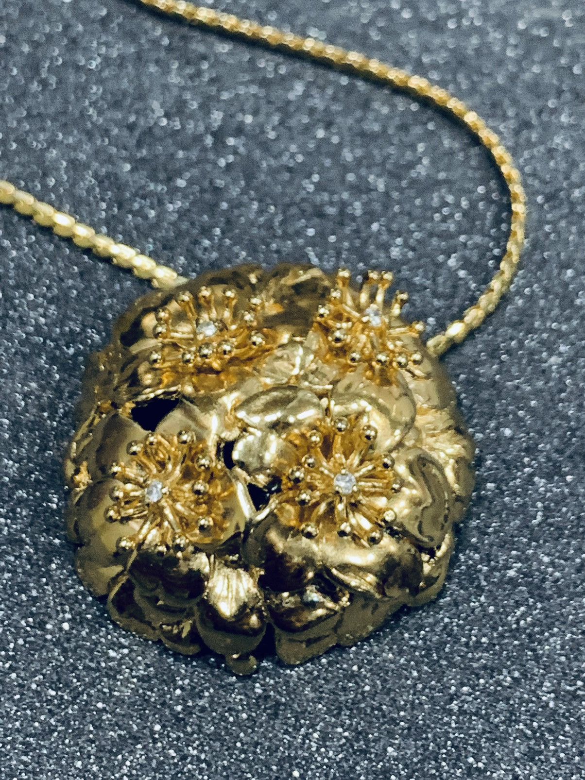 Vintage VINTAGE LEI FLORAL GOLD PENDANT 926 NECKLACE Size ONE SIZE - 2 Thumbnail