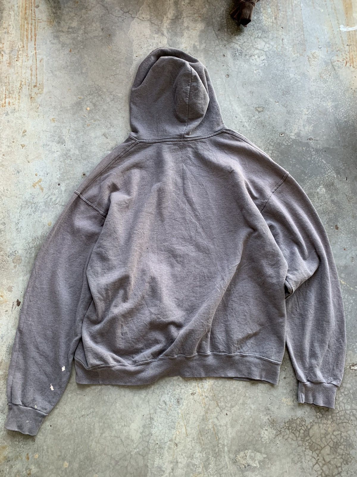 Fruit Of The Loom THRASHED Faded Bleached Oversized Hoodie Kanye West Style Size US XL / EU 56 / 4 - 2 Thumbnail