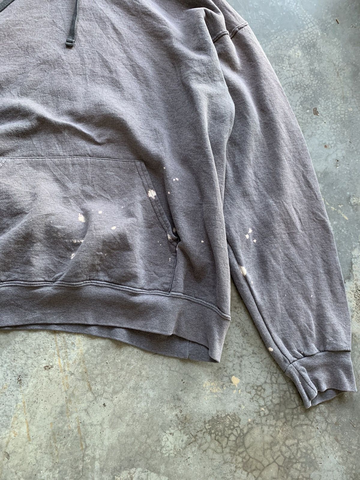 Fruit Of The Loom THRASHED Faded Bleached Oversized Hoodie Kanye West Style Size US XL / EU 56 / 4 - 3 Thumbnail