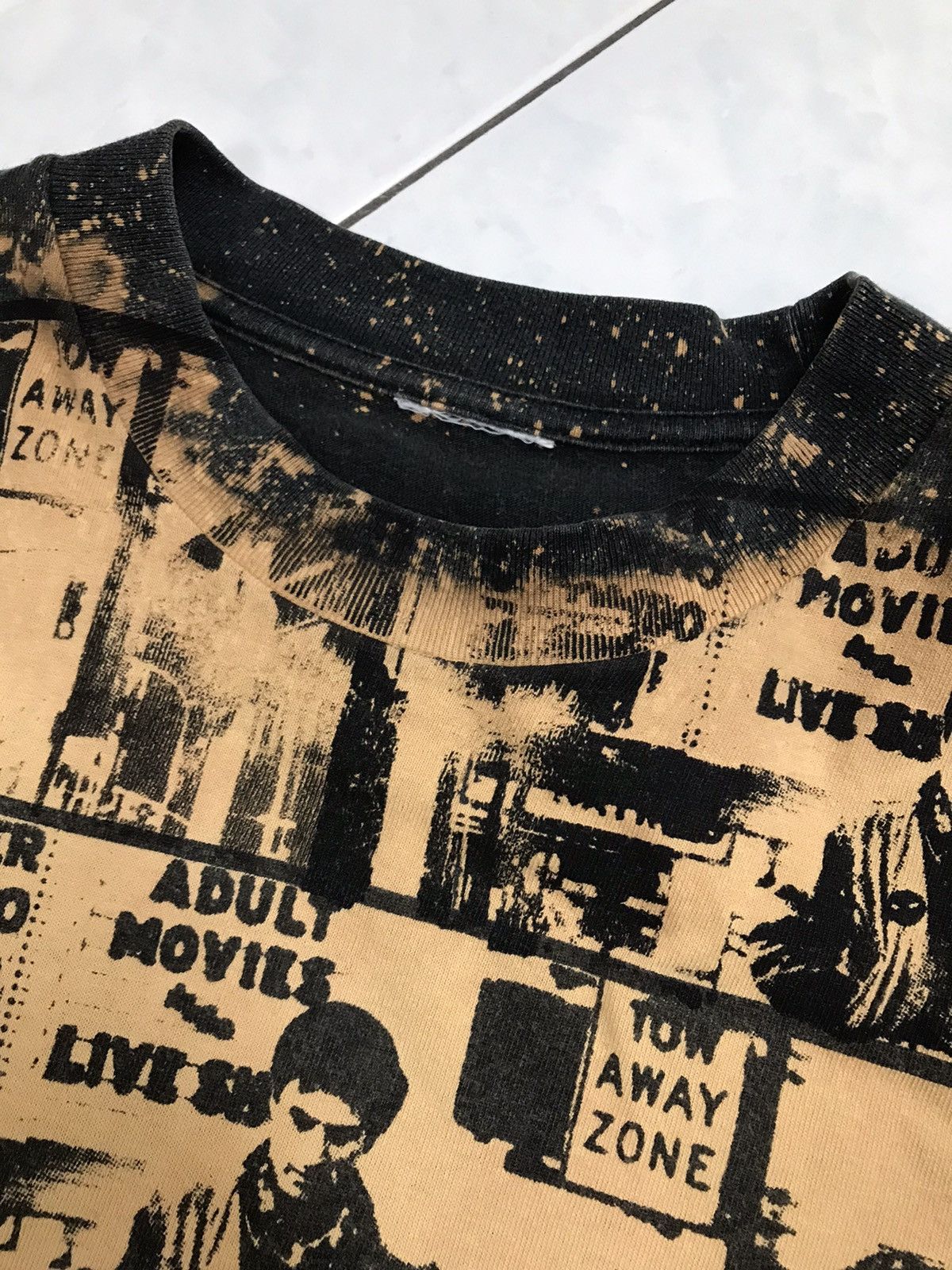 Vintage Vintage Asicwash Robert Deniro movie TAXI DRIVER Size US XL / EU 56 / 4 - 6 Thumbnail