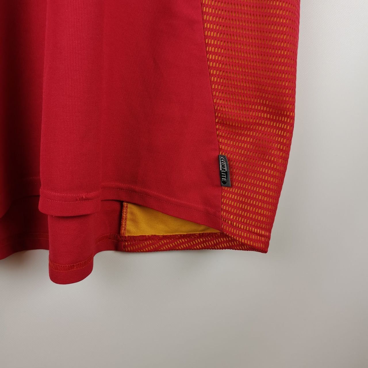 Adidas Spain adidas vintage soccer jersey 2002 xl size Size US XL / EU 56 / 4 - 5 Thumbnail