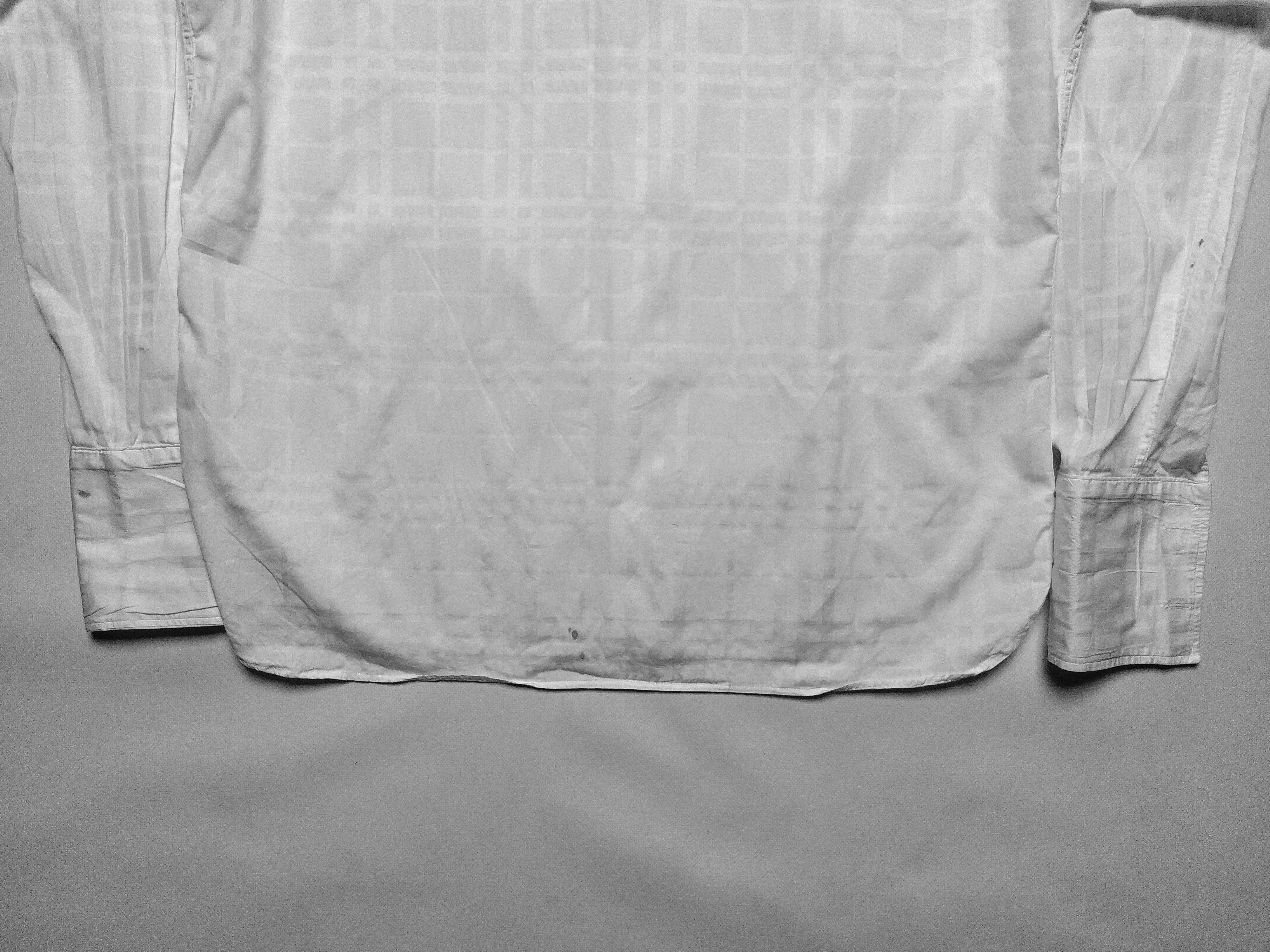 Burberry Burberry London cufflinks white checkered shirt Size US XL / EU 56 / 4 - 12 Thumbnail