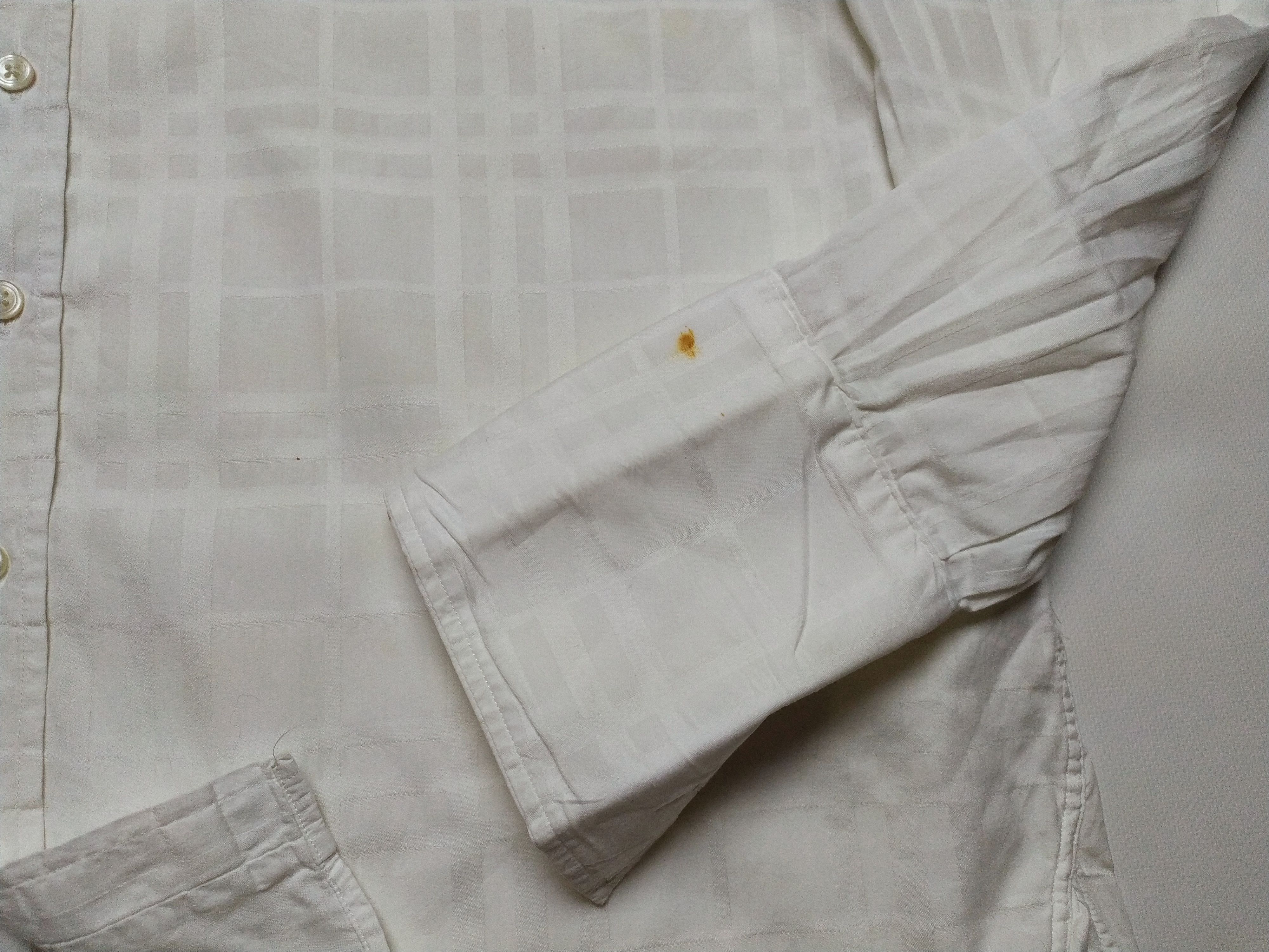 Burberry Burberry London cufflinks white checkered shirt Size US XL / EU 56 / 4 - 6 Thumbnail