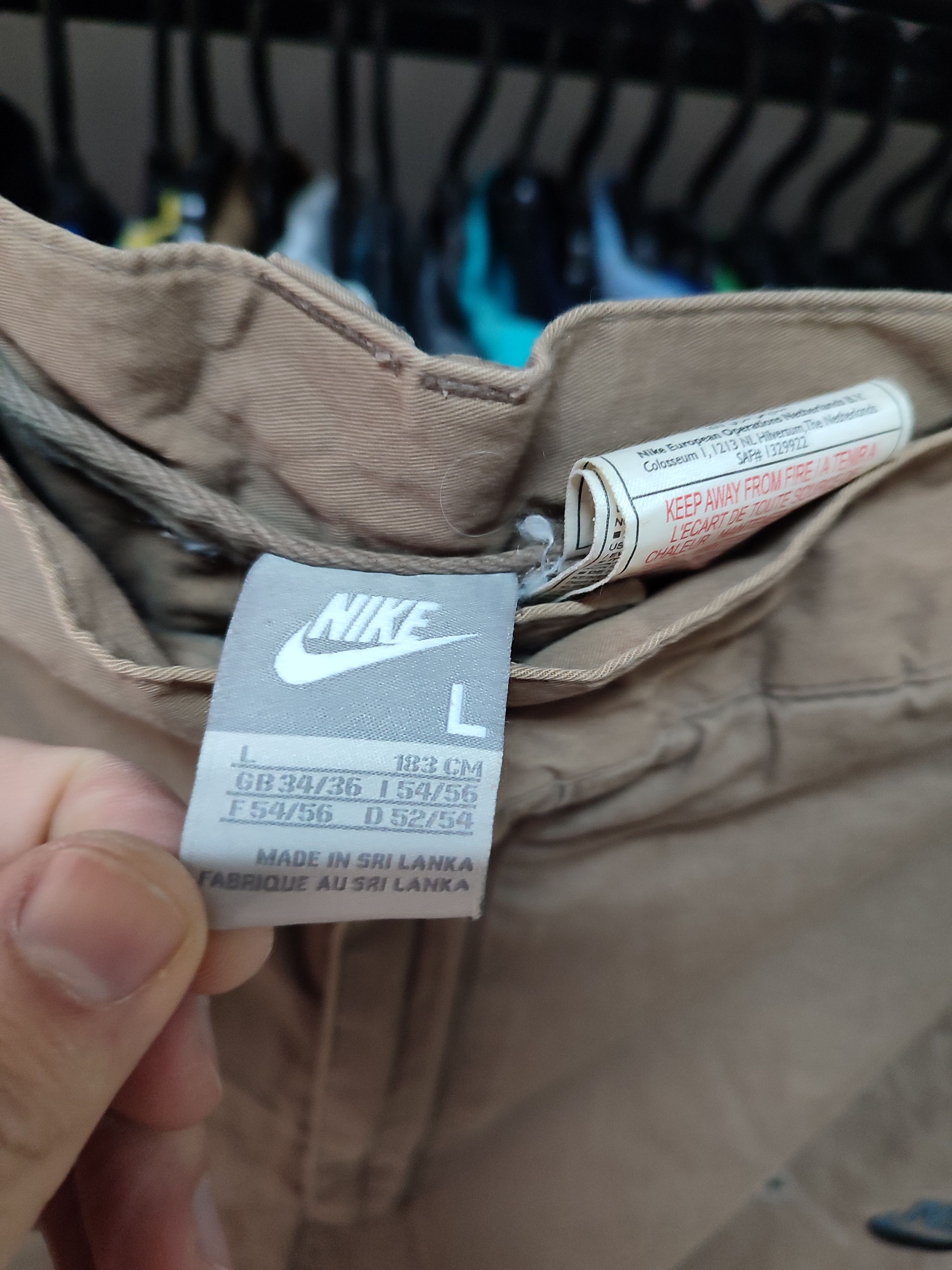 Nike Rare Nike cargo vintage shorts Size US 32 / EU 48 - 5 Thumbnail