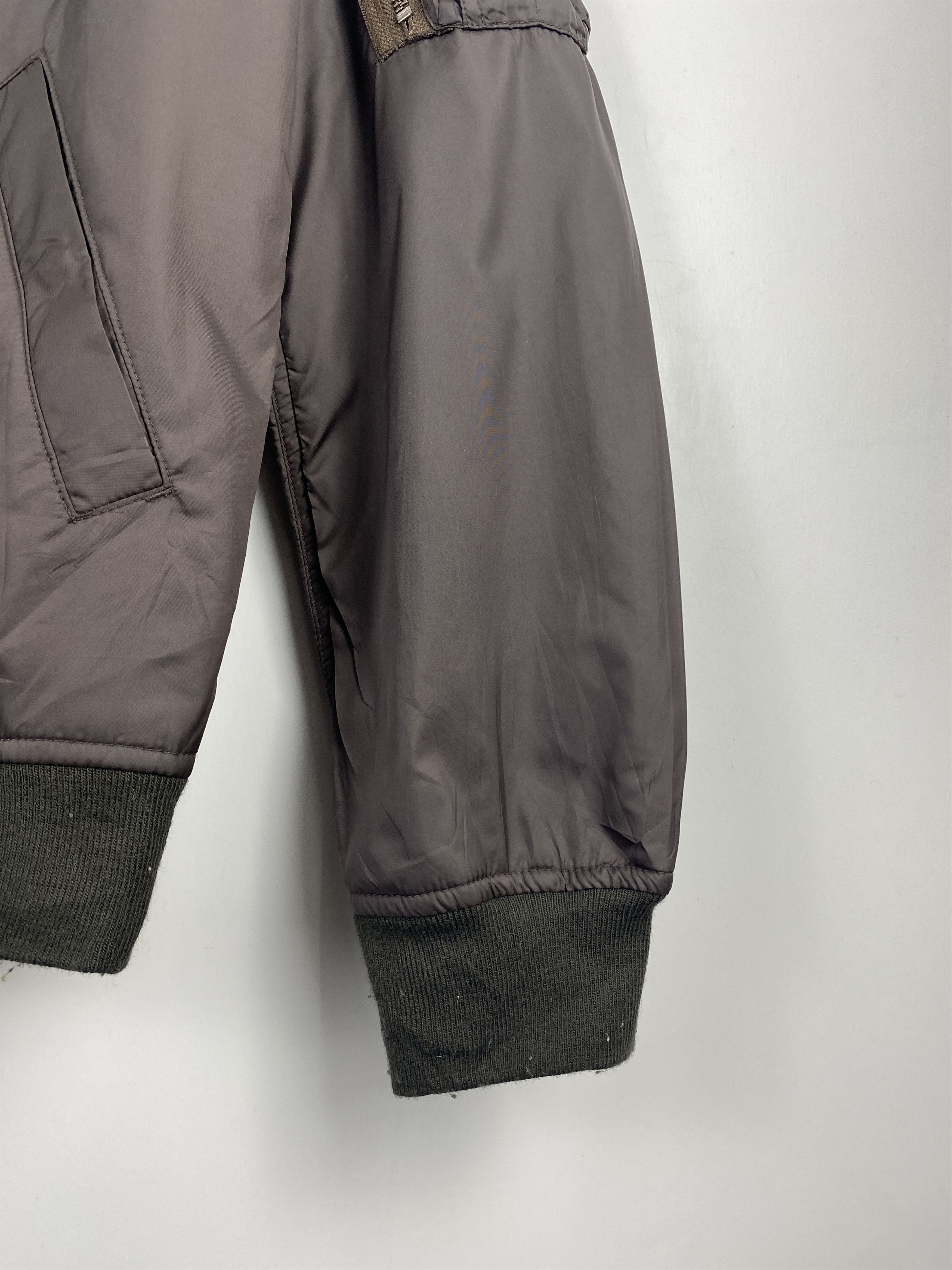 Uniqlo Uniqlo Zipper Ups Bomber Jacket Brown AH0014 Size US S / EU 44-46 / 1 - 6 Thumbnail