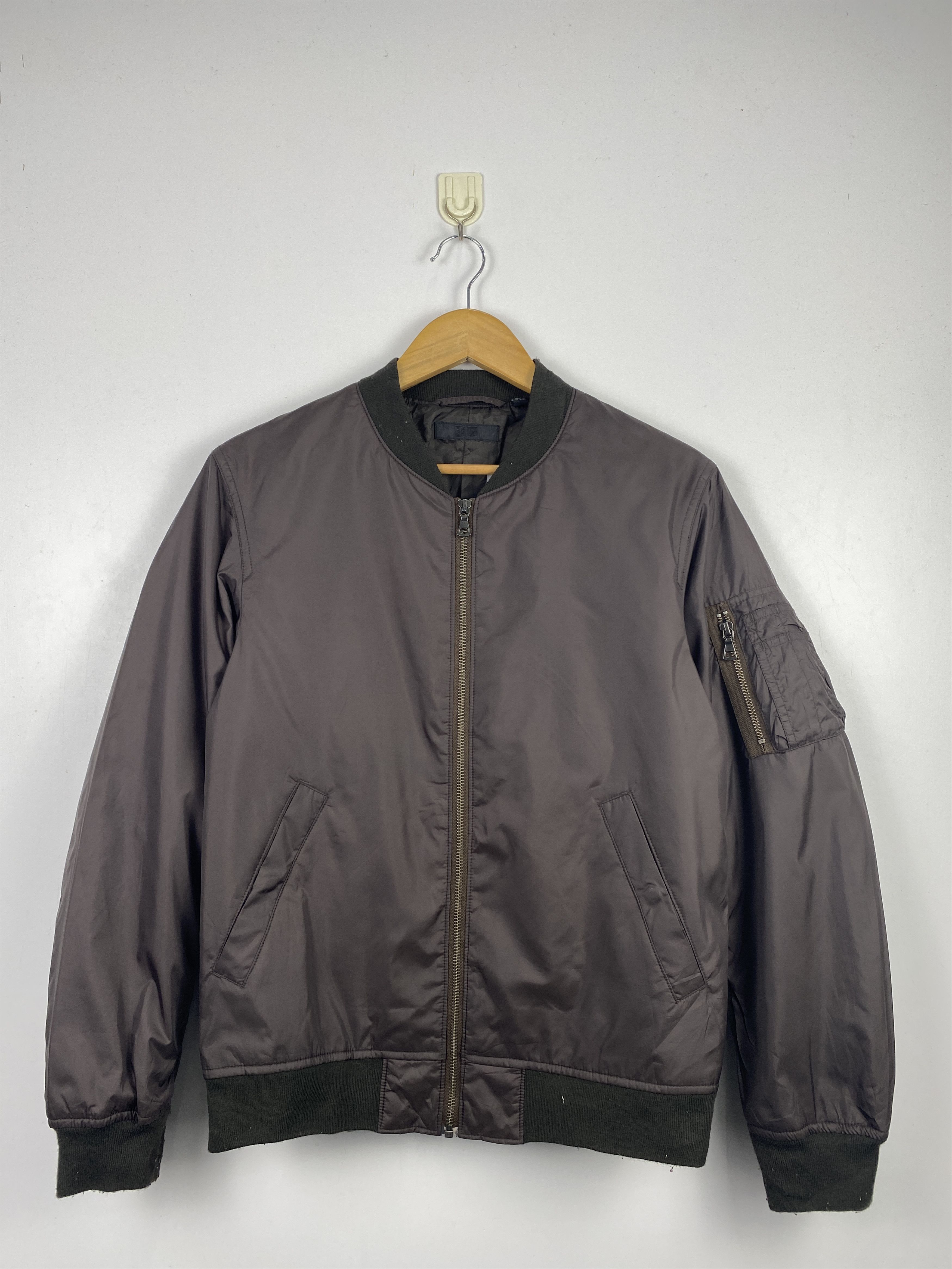 Uniqlo Uniqlo Zipper Ups Bomber Jacket Brown AH0014 Size US S / EU 44-46 / 1 - 1 Thumbnail