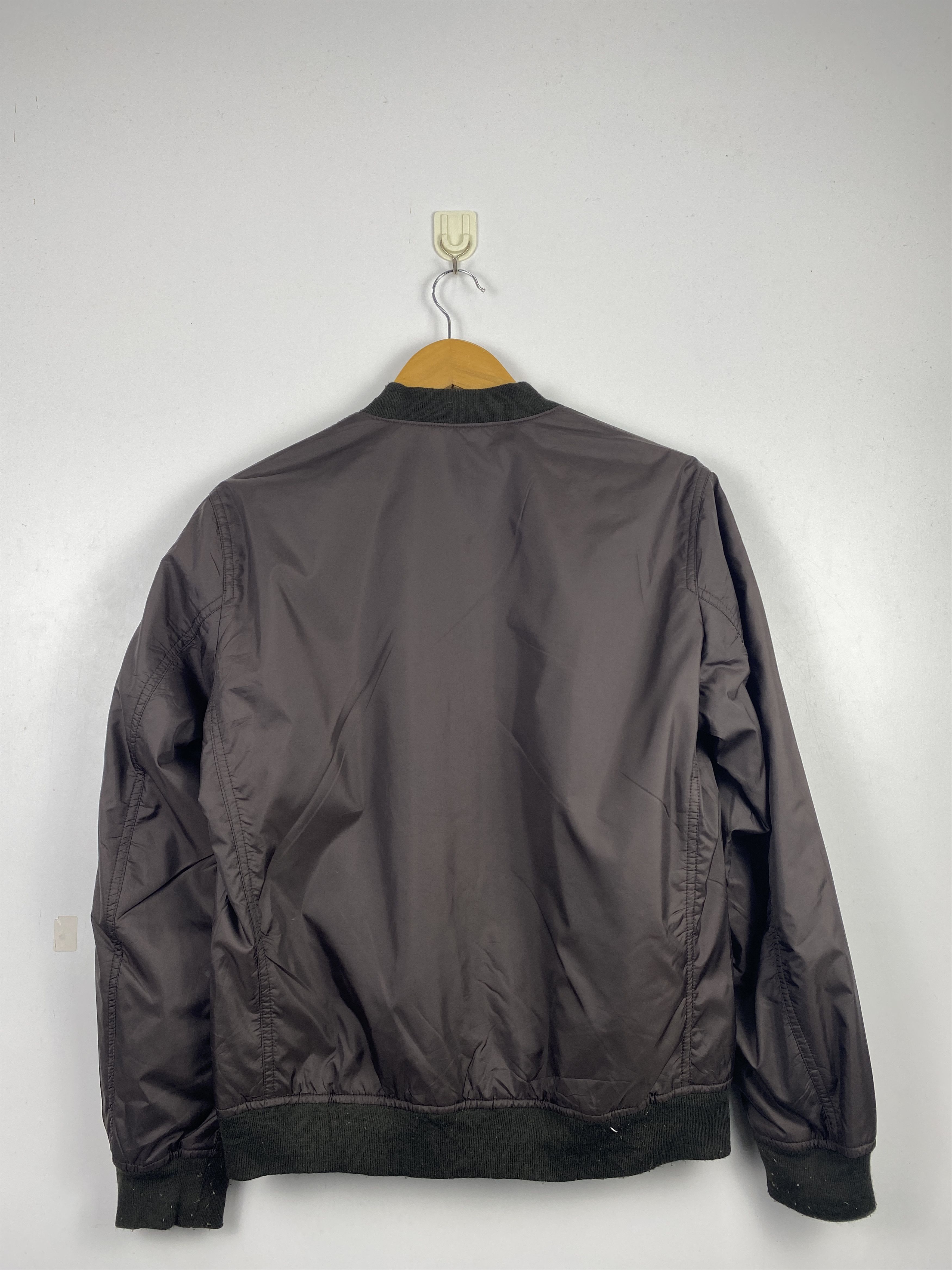 Uniqlo Uniqlo Zipper Ups Bomber Jacket Brown AH0014 Size US S / EU 44-46 / 1 - 3 Thumbnail