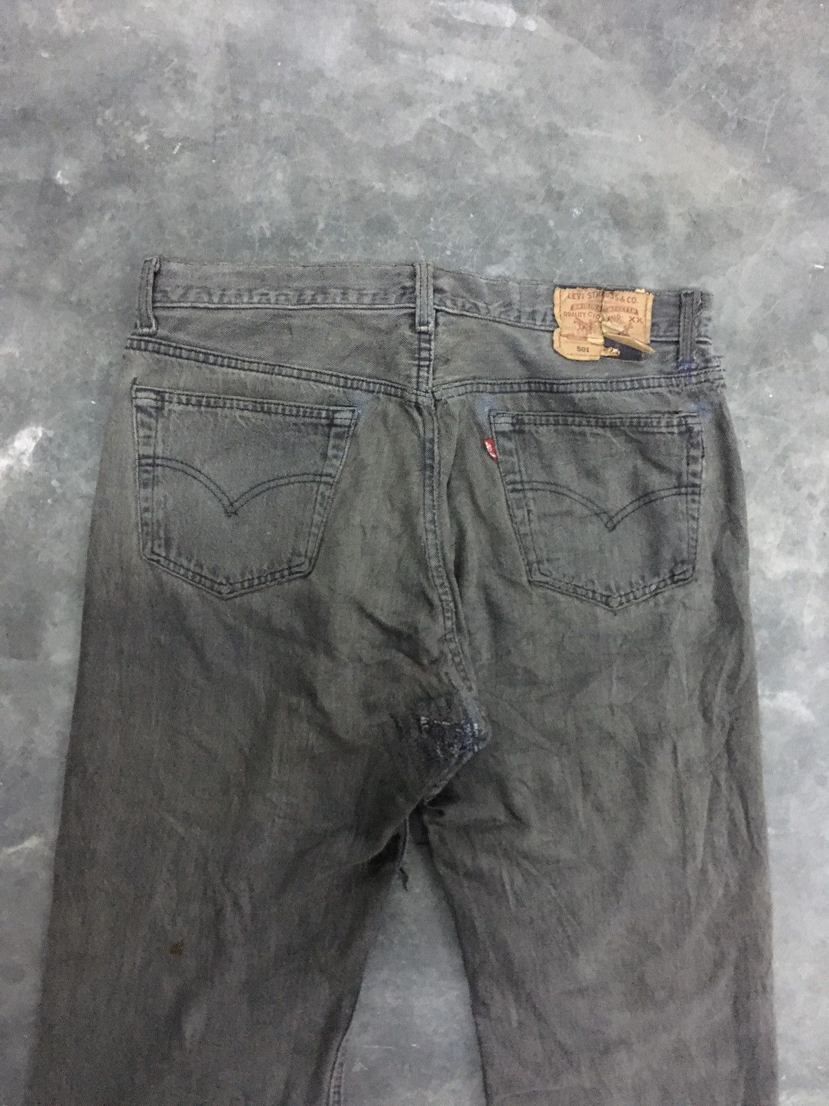 Levi's × Vintage Vintage 90’s Levis 501 Super Black Thrashed Kurt Kobain Size US 35 - 7 Thumbnail