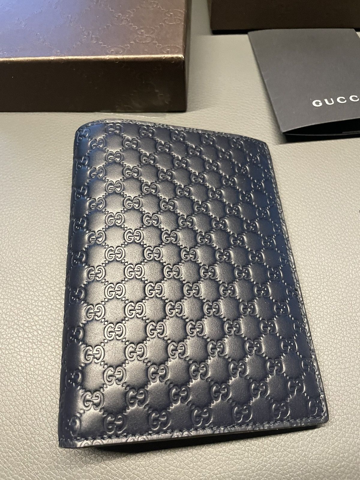 Gucci BrandNEW Classic GG Monogram Bi-fold Passport Holder Wallet Size ONE SIZE - 10 Thumbnail