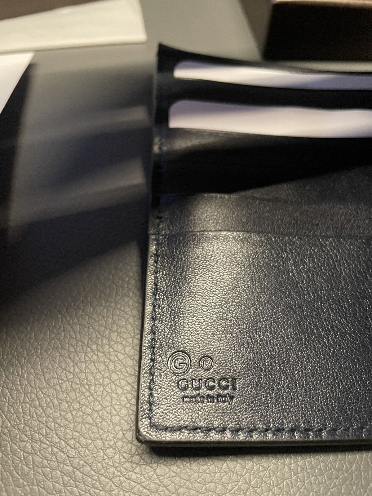 Gucci BrandNEW Classic GG Monogram Bi-fold Passport Holder Wallet Size ONE SIZE - 5 Thumbnail