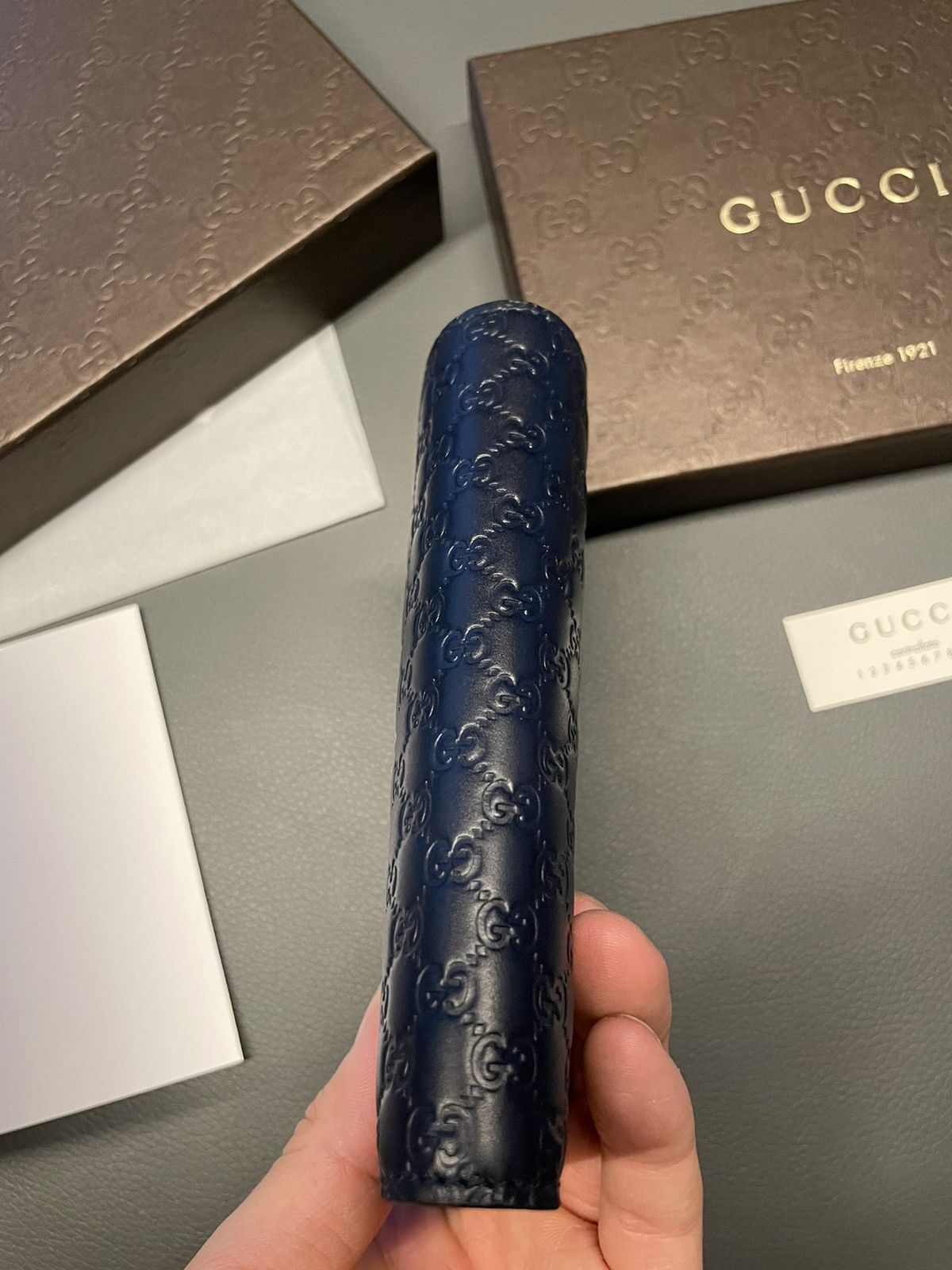 Gucci BrandNEW Classic GG Monogram Bi-fold Passport Holder Wallet Size ONE SIZE - 9 Thumbnail