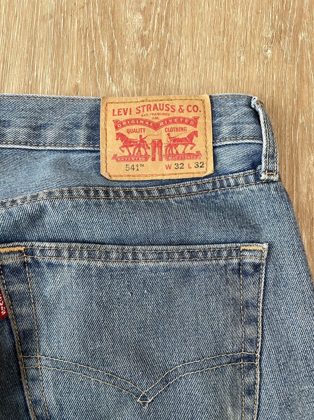 Levi's Levi’s 541 Mechanics Oil Stain Fade Wash Regular Jeans 32x32 Size US 34 / EU 50 - 7 Thumbnail