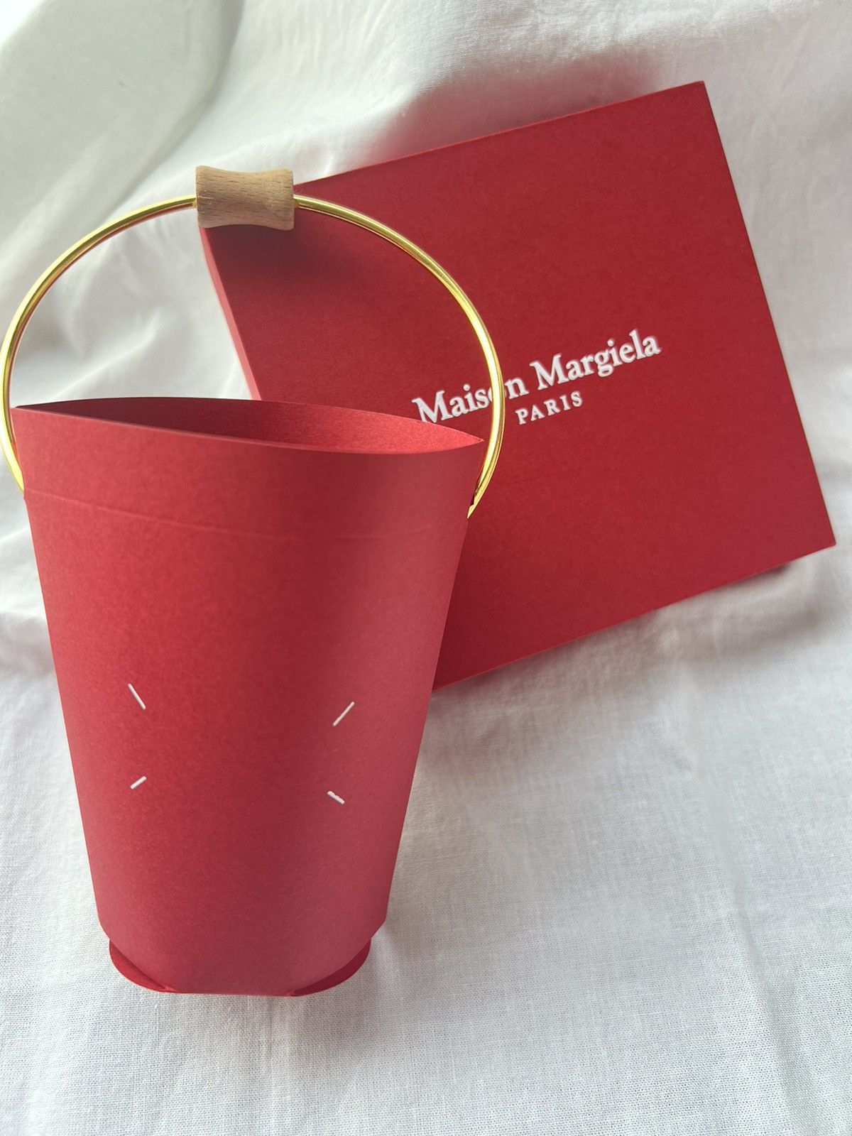 Maison Margiela Maison Margiela four stitches Fortune Bucket Red packets Size ONE SIZE - 1 Thumbnail