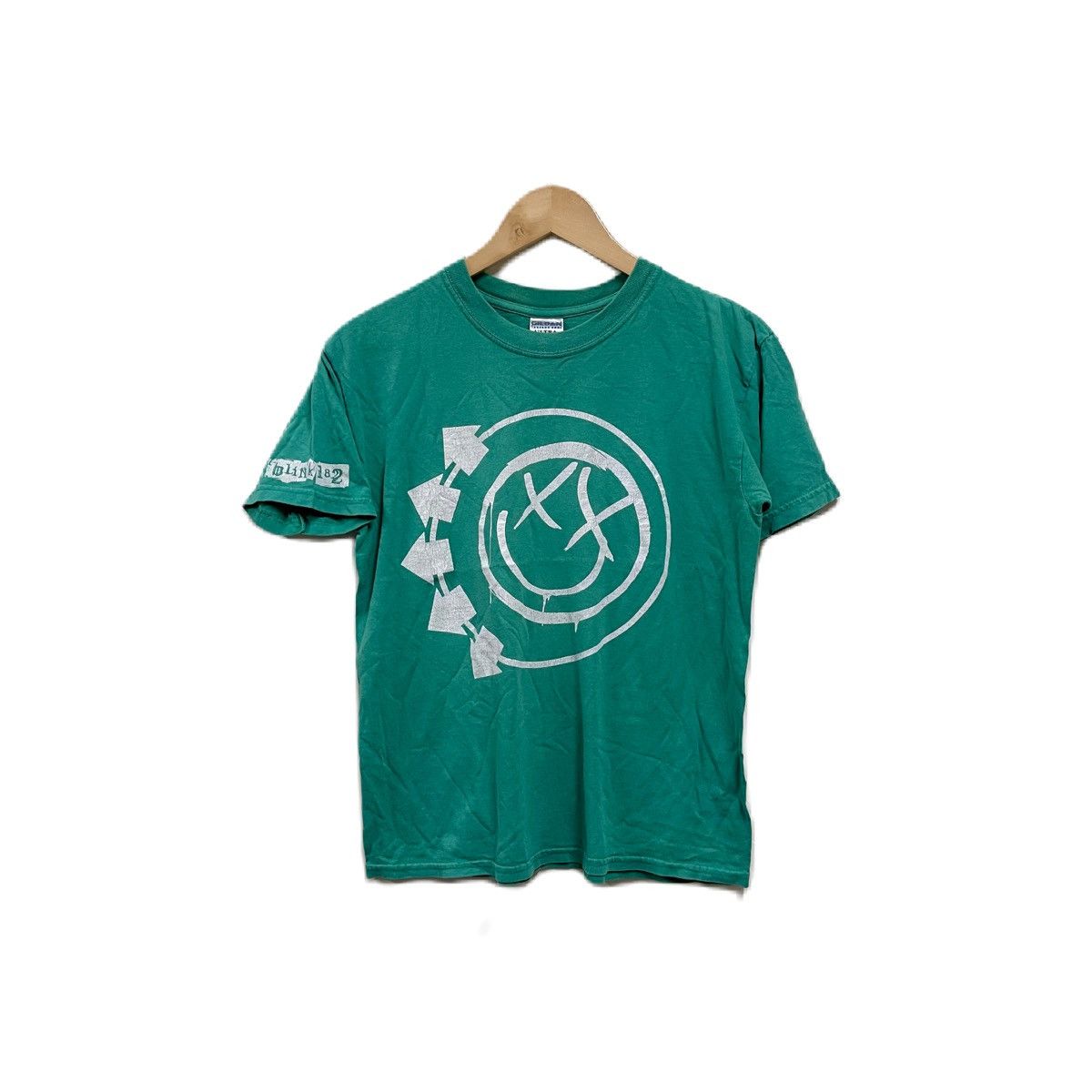 Band Tees Vintage 2004 Blink 182 tshirt Size US S / EU 44-46 / 1 - 1 Thumbnail